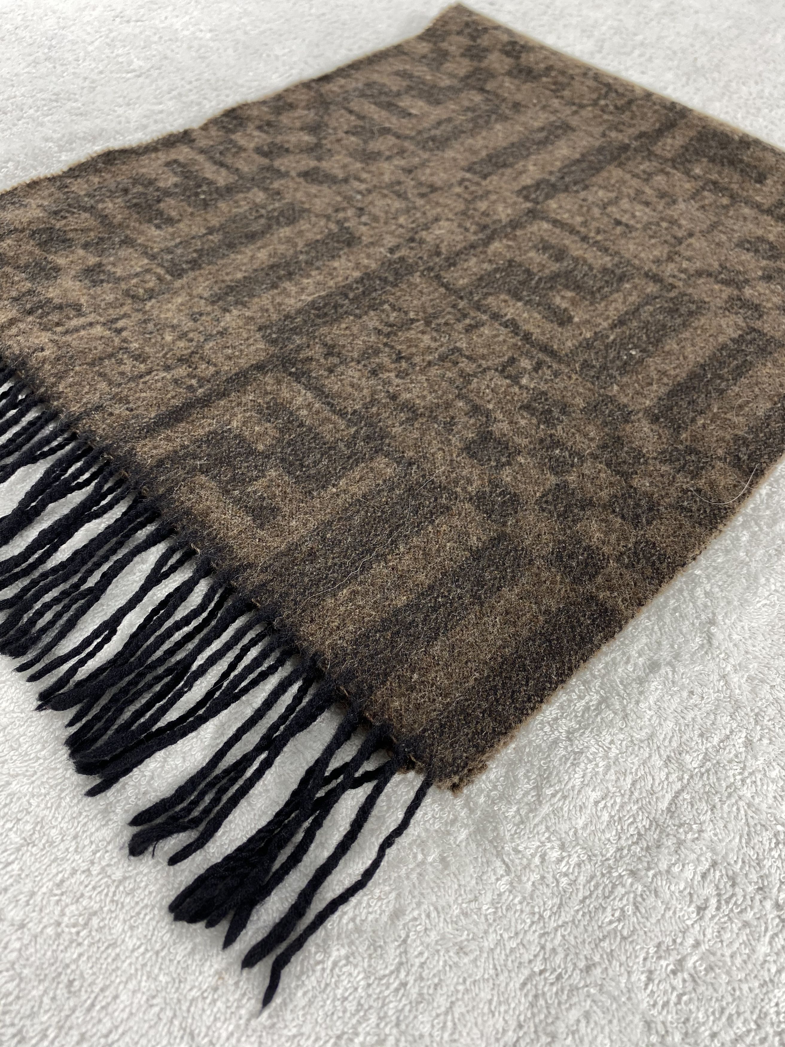 Fendi Vintage Fendi Scarf/Muffler/Neckwear MF744 Size ONE SIZE - 3 Thumbnail