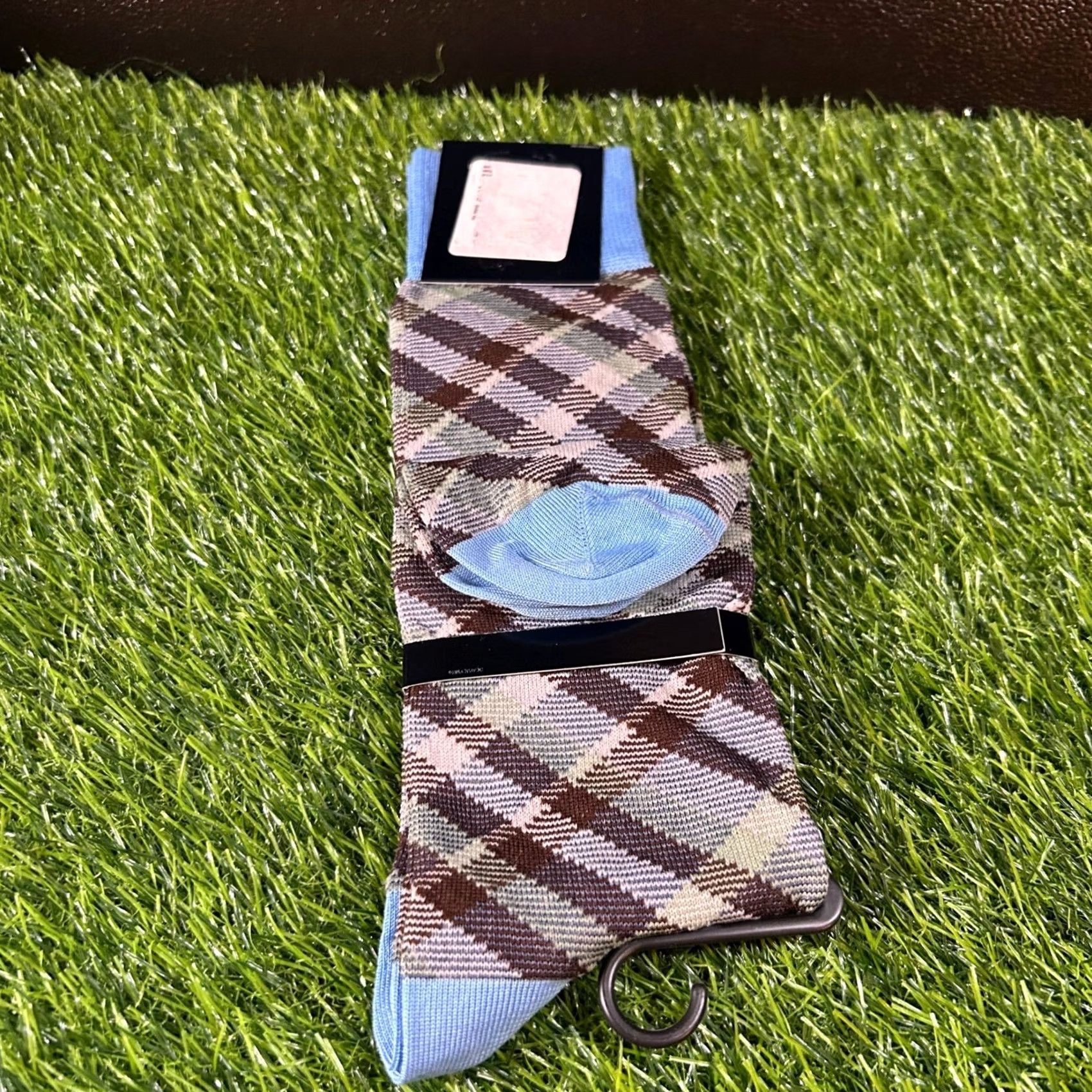 Cremieux Cremieux Dress Socks Men's Italian Cotton Blend Plaid Blue Multicolor NWT 6-12.5 Socks Mid Calf All Seasons Breathable Boys? Size ONE SIZE - 3 Thumbnail