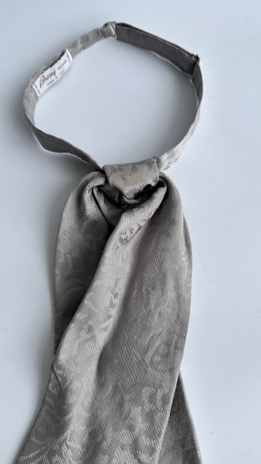 Brioni Brioni Roma Silk Ascot Tie Cravat Vintage Floral Jacquard Size ONE SIZE - 4 Thumbnail