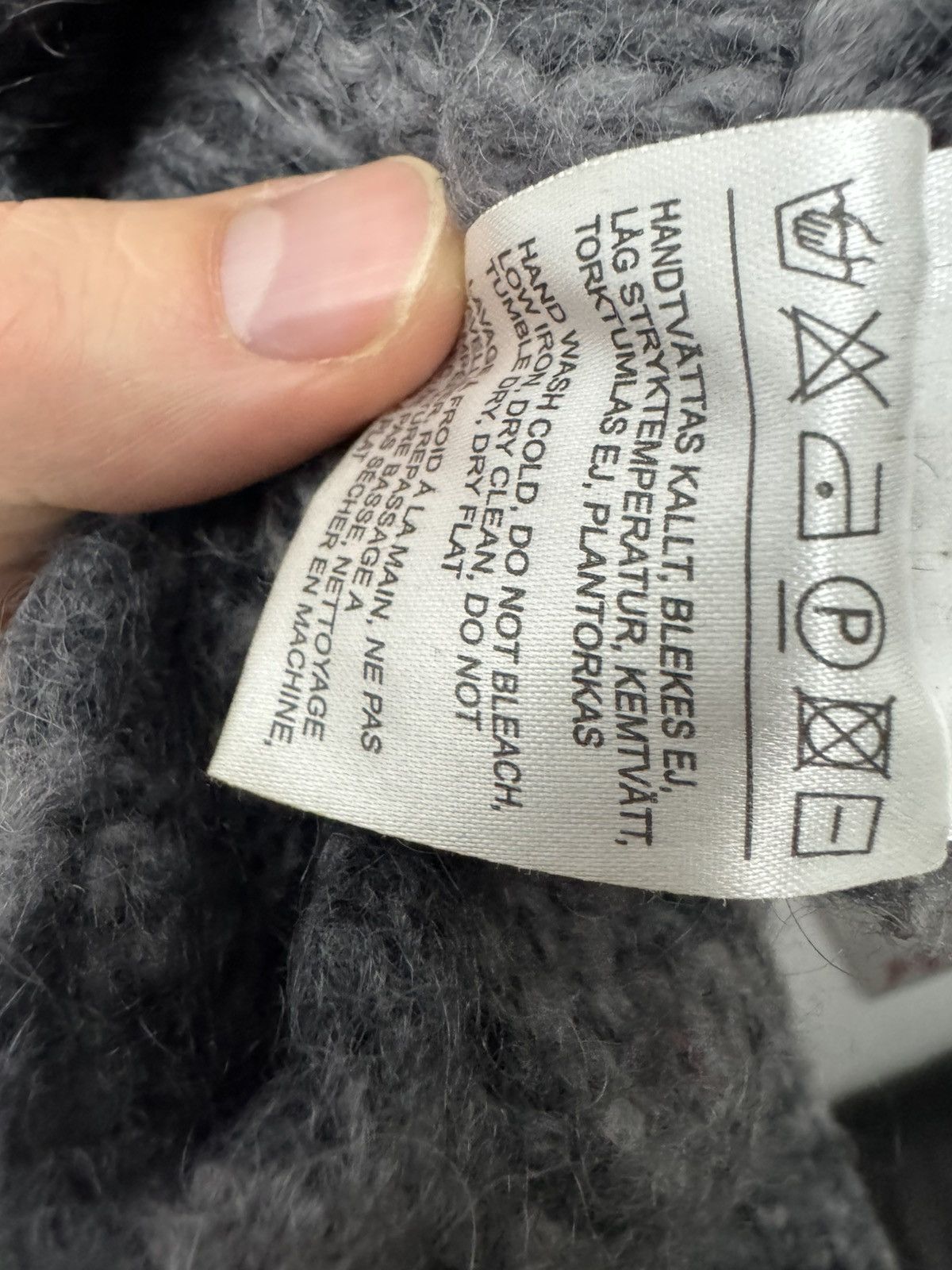 Acne Studios Acne Studios Oversize Mohair Wool Cardigan Sweater Knit Rare Size US XS / EU 42 / 0 - 6 Thumbnail