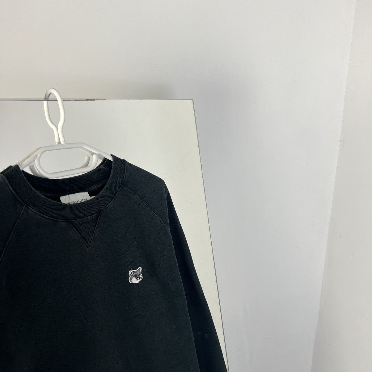 Maison Kitsune Maison Kitsune Fox Mini Logo Sweatshirt Size US M / EU 48-50 / 2 - 2 Thumbnail