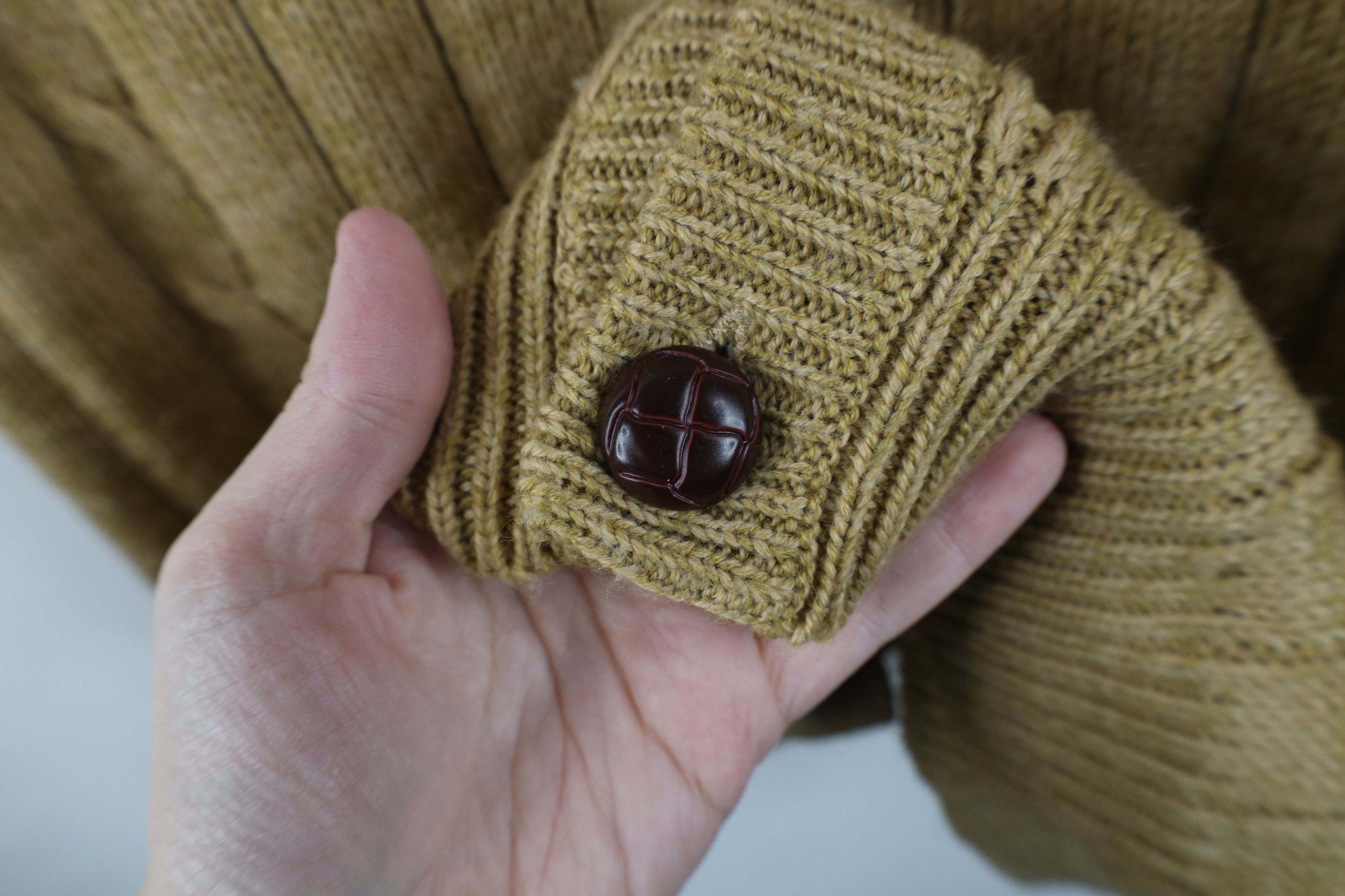 Vintage Vintage 90s Streetwear Cable Knit Cardigan Sweater Vest Size US XL / EU 56 / 4 - 4 Thumbnail