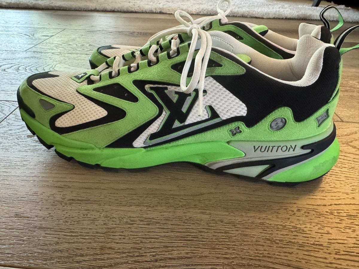 Louis Vuitton LOUIS VUITTON Runner Tatic Sneakers Size US 12 / EU 45 - 2 Thumbnail