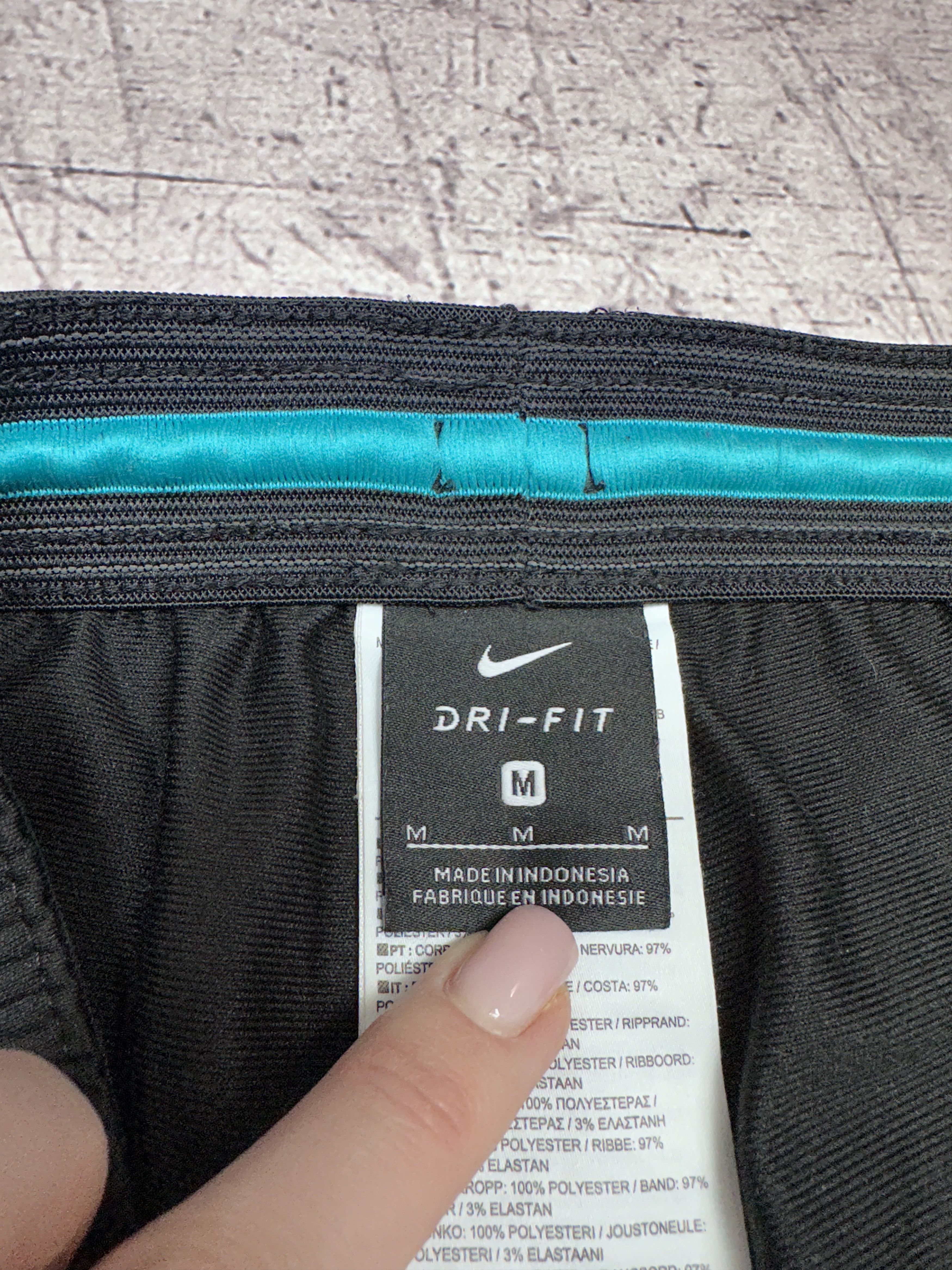 Nike Nike Dri Fit F.C. Barcelona Mens Track Pants Size US 32 / EU 48 - 7 Thumbnail