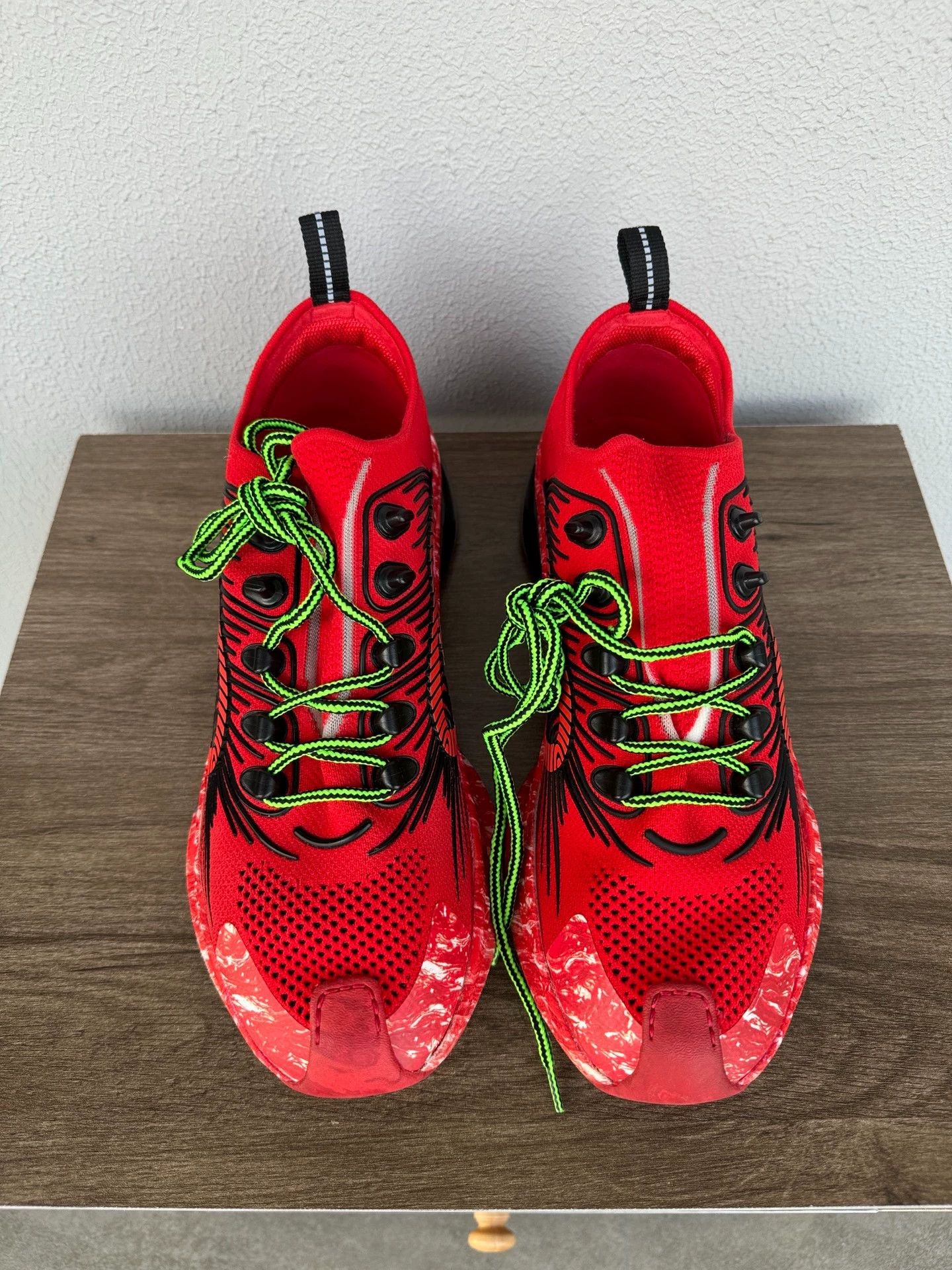 Gucci Gucci Runner Red 43 Running Shoes Size US 10 / EU 43 - 2 Thumbnail