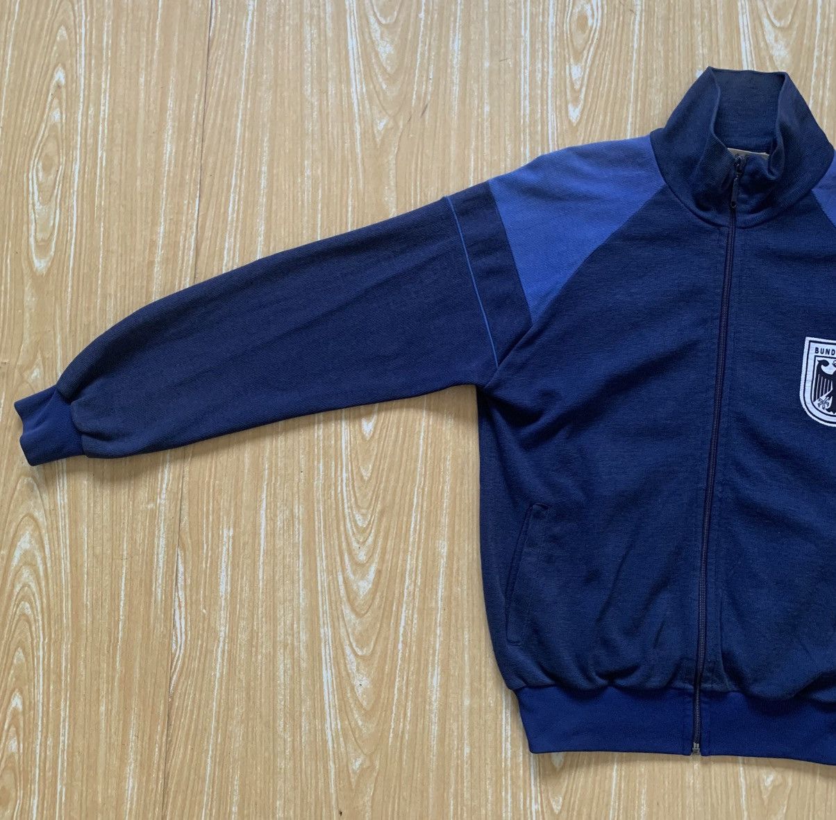 Vintage Vintage West Germany Bundeswehr Track Jacket Military Issue Size US M / EU 48-50 / 2 - 6 Thumbnail