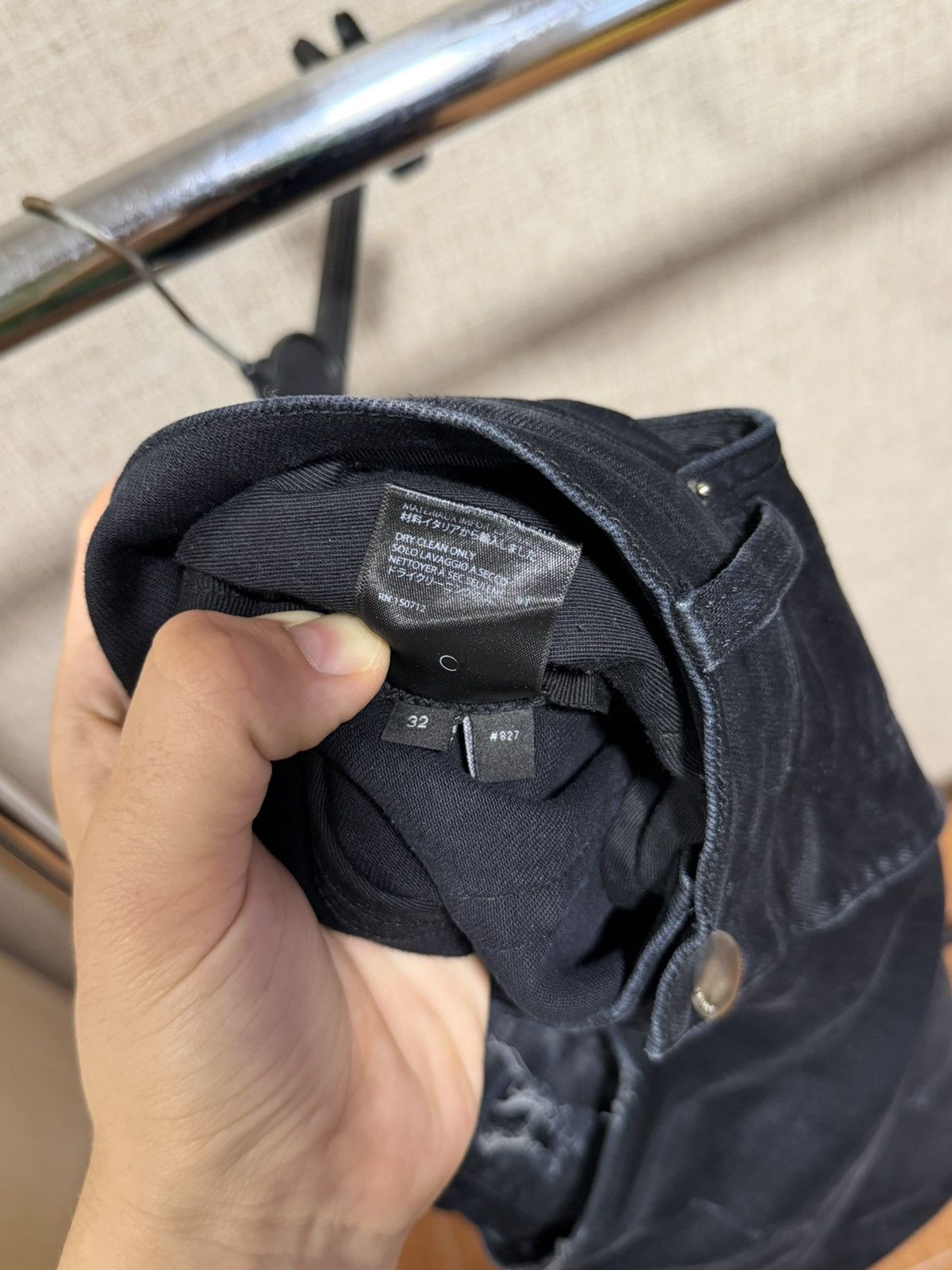 Amiri AMIRI SLASH SLIM JEANS IN AGED BLACK Size US 32 / EU 48 - 13 Thumbnail