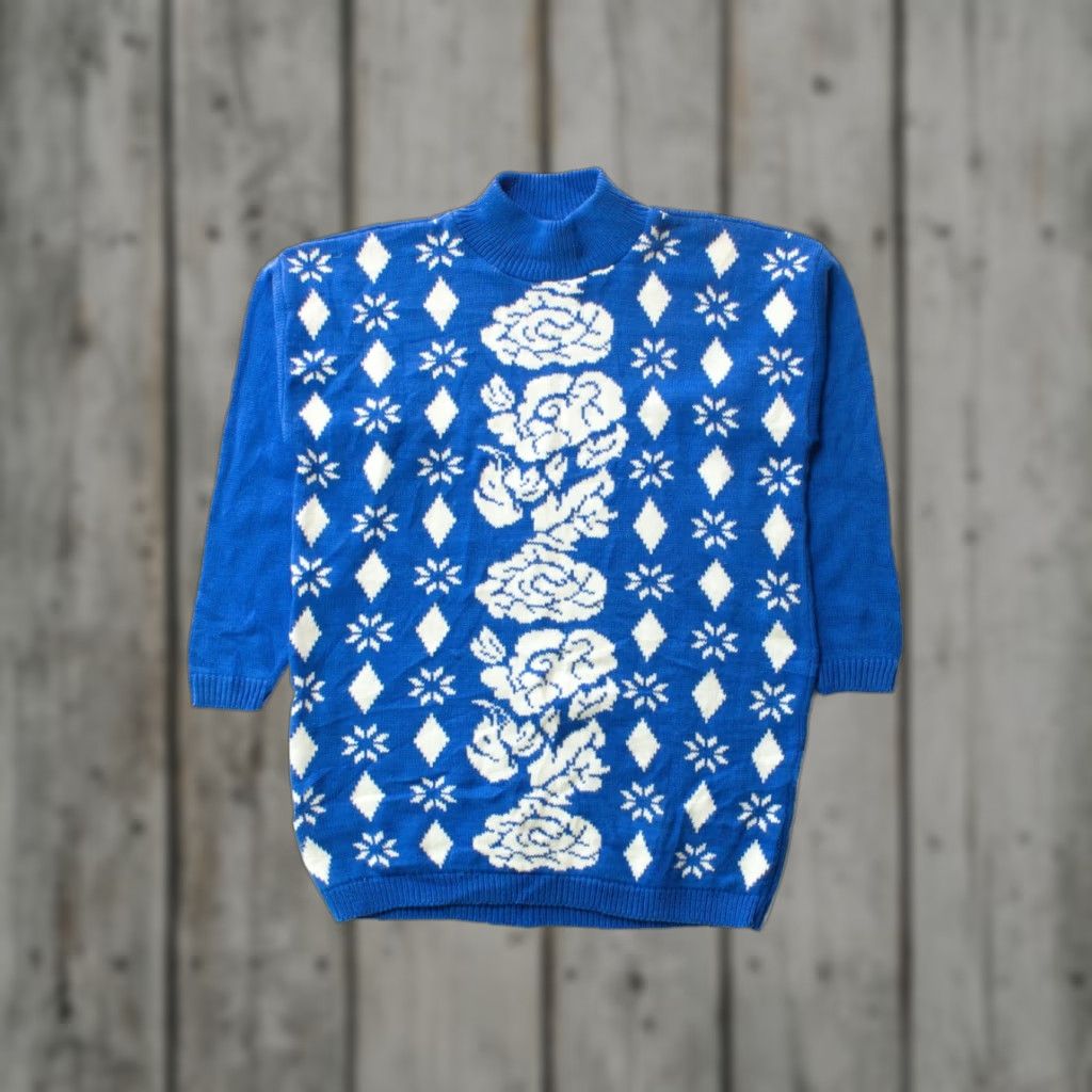 Vintage VINTAGE Traffic Jam Blue Rose Sweater Shirt Small Adult Womens 1990s Blue Acrylic Traffic Jam Mens Girls Size S / US 4 / IT 40 - 1 Thumbnail