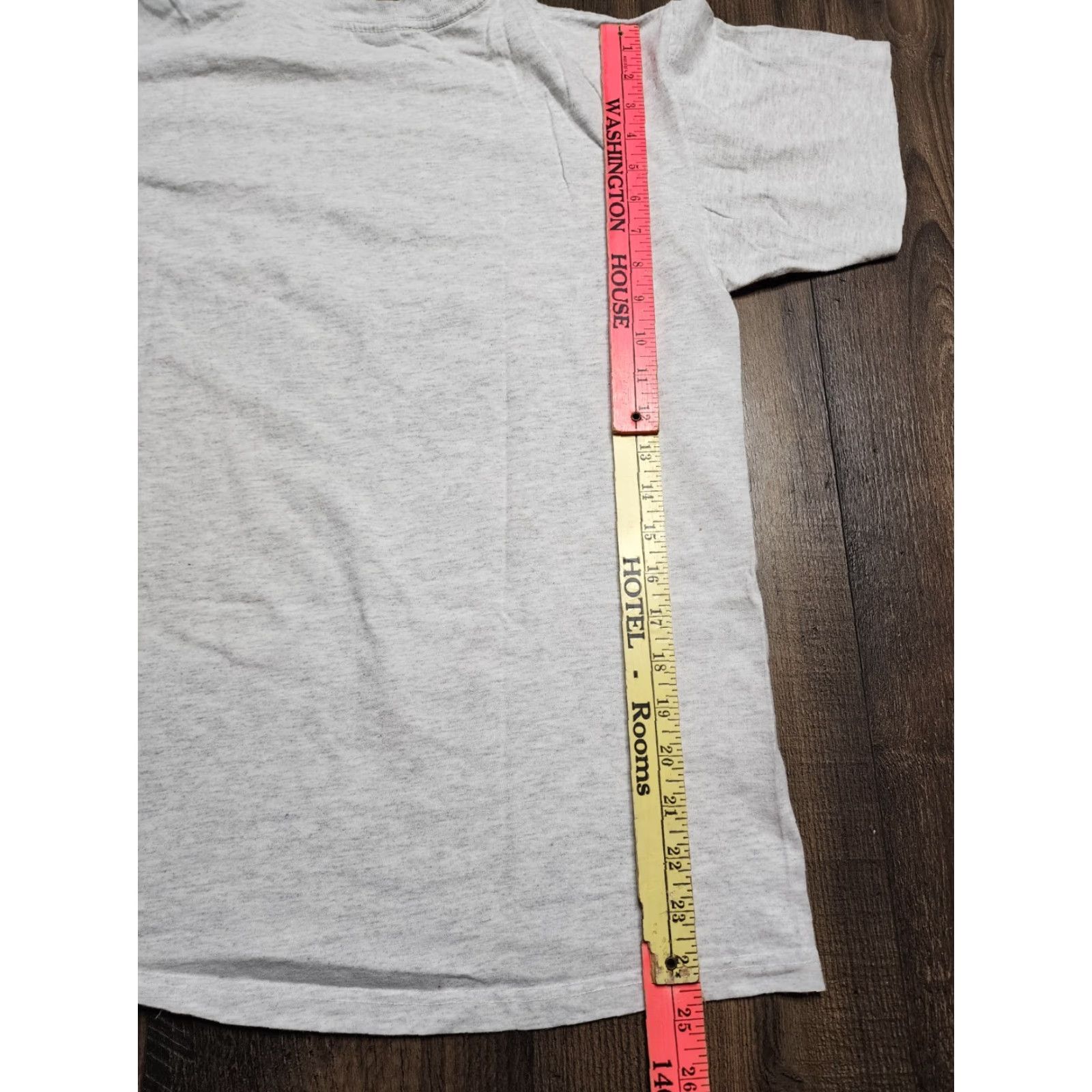 Anvil VINTAGE Men's Large Sonoma Ca Wine T-Shirt 90s Cotton Embroidered Grapes Sebastiani Vineyards USA Size US L / EU 52-54 / 3 - 2 Thumbnail