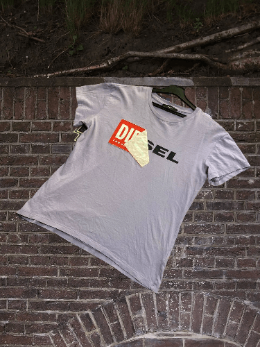 Diesel Vintage Diesel T-shirts Logo Y2K 90s Style Size US M / EU 48-50 / 2 - 1 Thumbnail