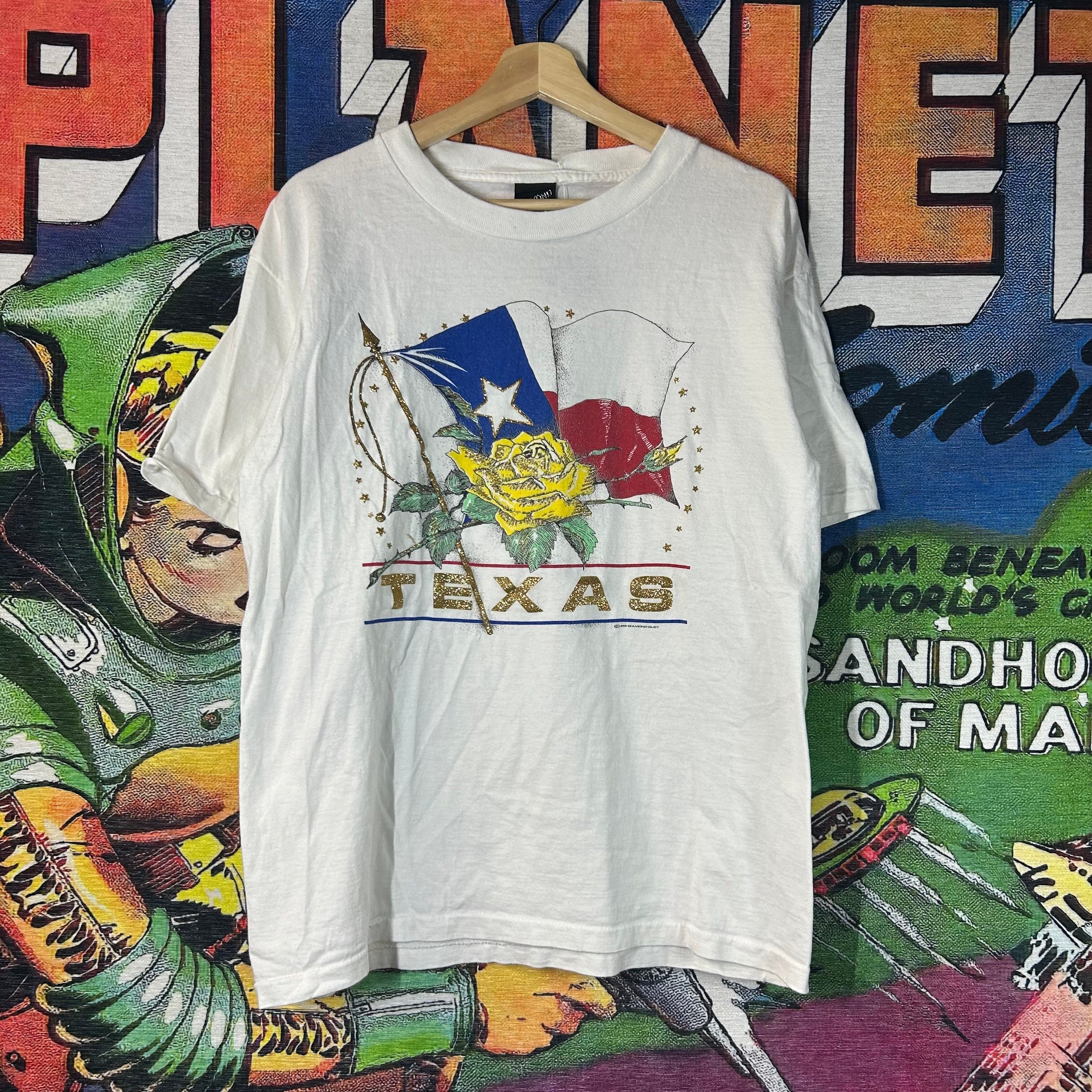 Vintage Vintage 90s Texas Glitter Gold Tee Size Large Size US L / EU 52-54 / 3 - 1 Thumbnail