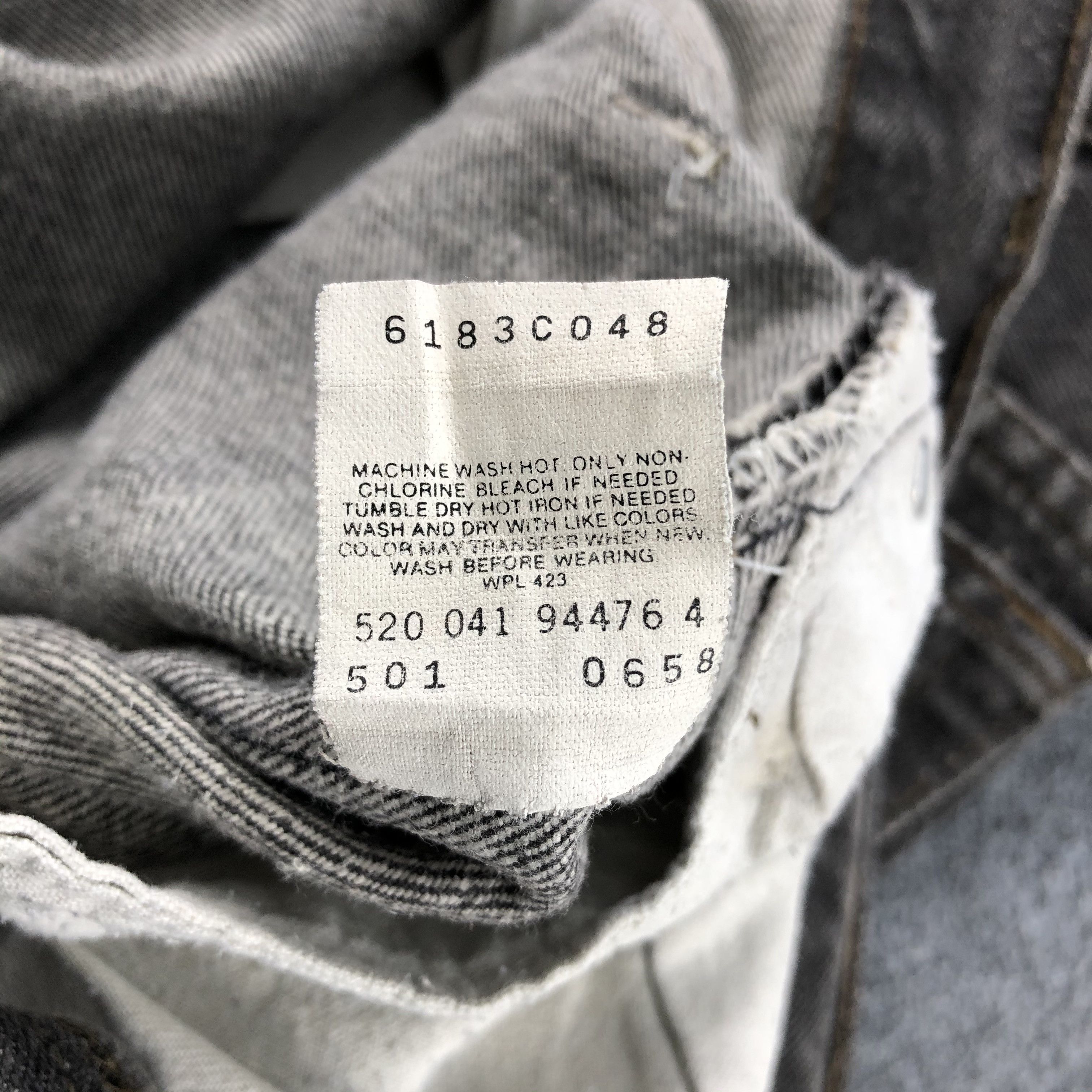 Levi's 90s Vintage Distress Levis 501 Jeans-JM1643 Size US 38 / EU 54 - 11 Thumbnail
