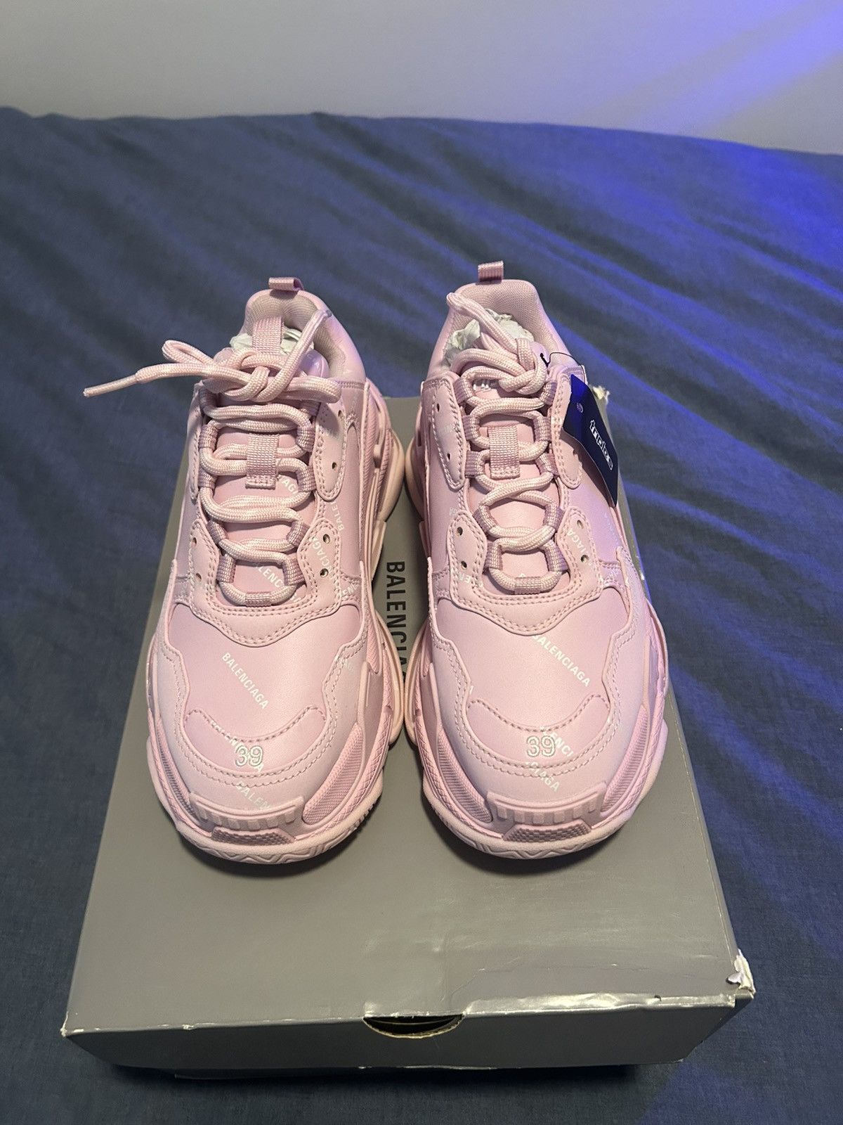 Balenciaga Balenciaga triple S all over logo sneaker Size US 9 / IT 39 - 4 Thumbnail