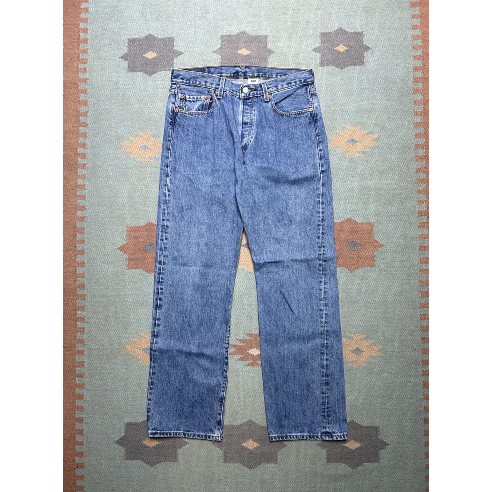 Levi's VINTAGE Levi’s 501 XX Jeans Straight Leg Men's 90s Medium Wash 32x31 Blue Button Fly 501XX Casual Classic 90s Mens Size US 32 / EU 48 - 5 Thumbnail