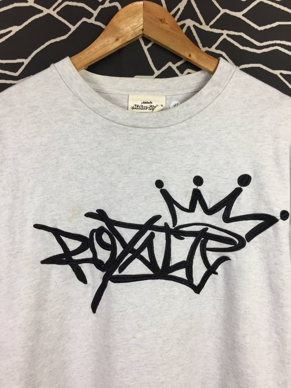 Japanese Brand Attitude Makes Style Graffiti Royalty Crown Boxy Fit Tee Size US XL / EU 56 / 4 - 3 Thumbnail