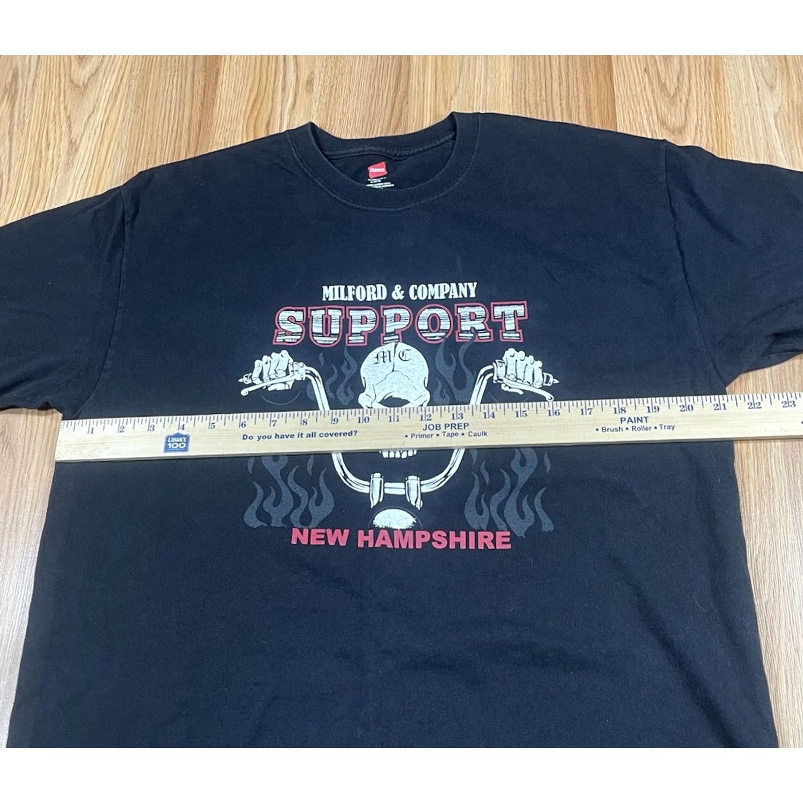 Hanes Hanes Graphics T-Shirt Adults L Large Black Cotton Knit Logo Short Sleeve Crew Neck Unisex Regular Vintage No Size US L / EU 52-54 / 3 - 5 Thumbnail