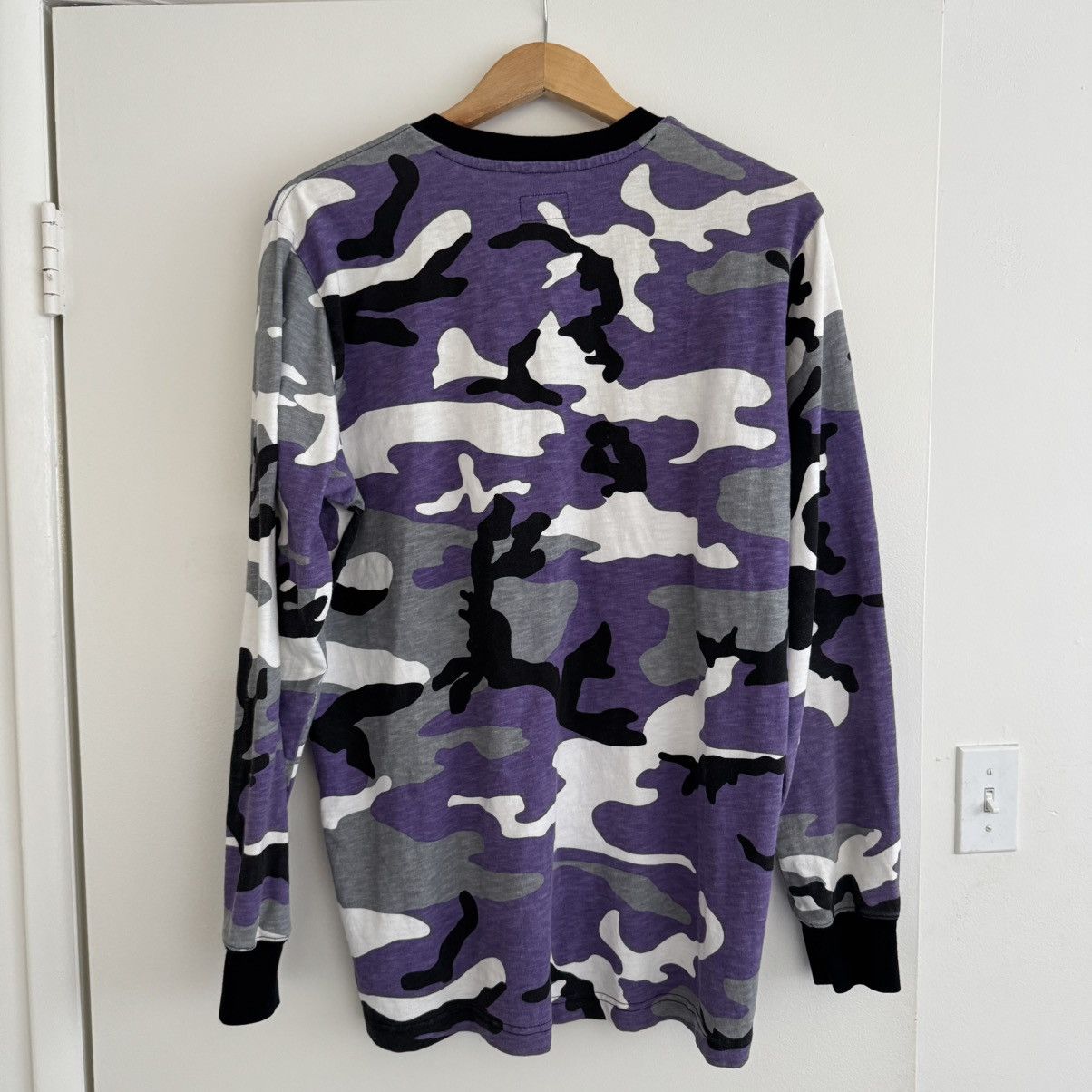 Supreme Supreme long sleeve pocket T Size US L / EU 52-54 / 3 - 6 Thumbnail