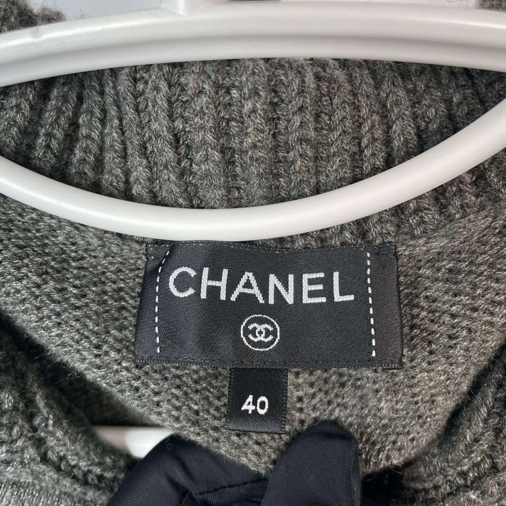 Chanel Chanel Convertible Collar Zip Knit Vest 40 24A Size M / US 6-8 / IT 42-44 - 4 Thumbnail