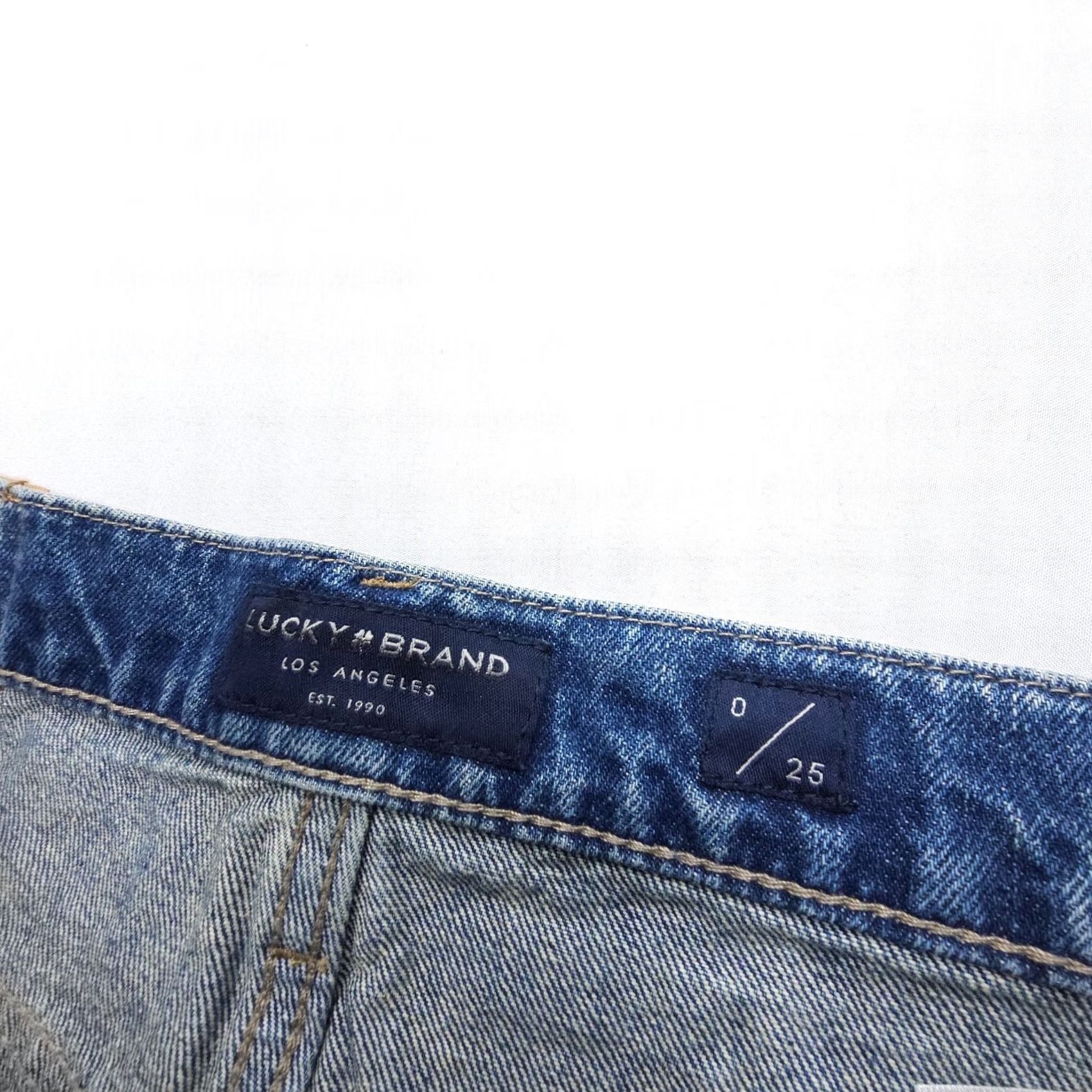 Lucky Brand Lucky Brand Mid Rise Relaxed Boy Jeans Womens 0 Button Fly Blue Denim NWT Jeans Size 25" / US 0 / IT 36 - 7 Thumbnail