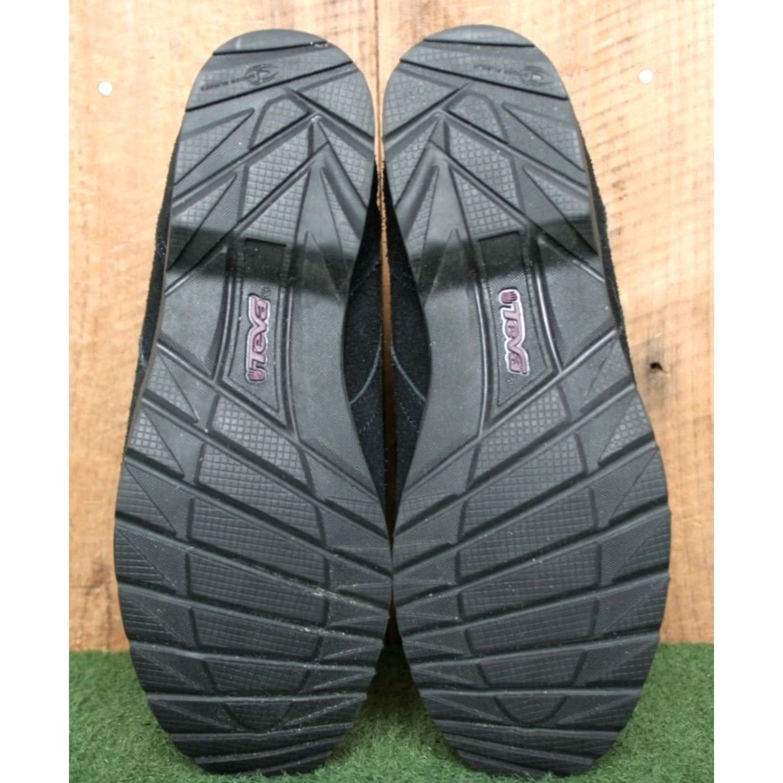 Teva VINTAGE Teva Segundo Mid Black Suede Moto Boots Women Sz. 7 Moto Boots Women Black Suede Teva Segundo Mid Womens Size 7 Size US 5 / IT 35 - 4 Thumbnail