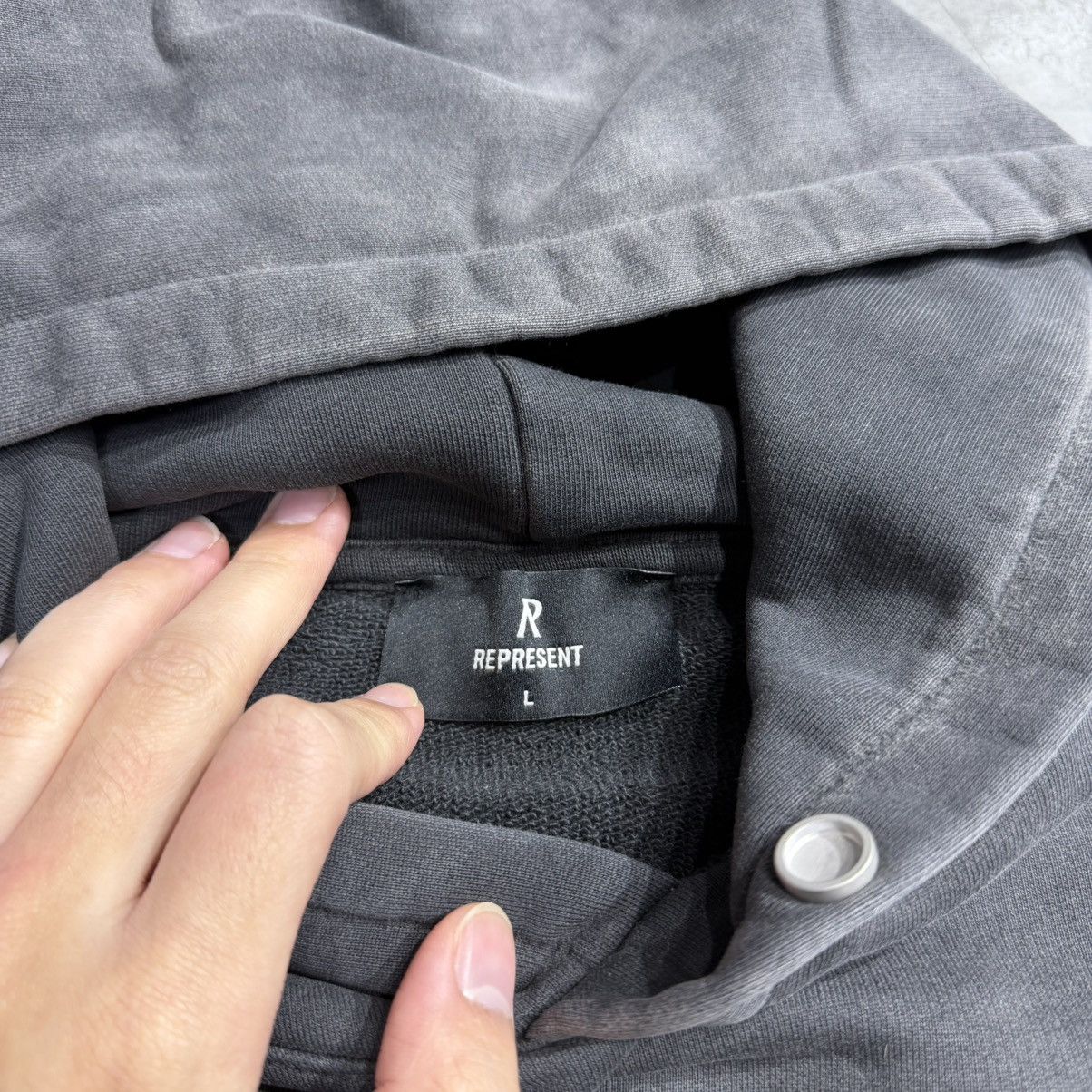Represent Clo. Represent Reborn Hoodie Aged Black Size US L / EU 52-54 / 3 - 3 Thumbnail