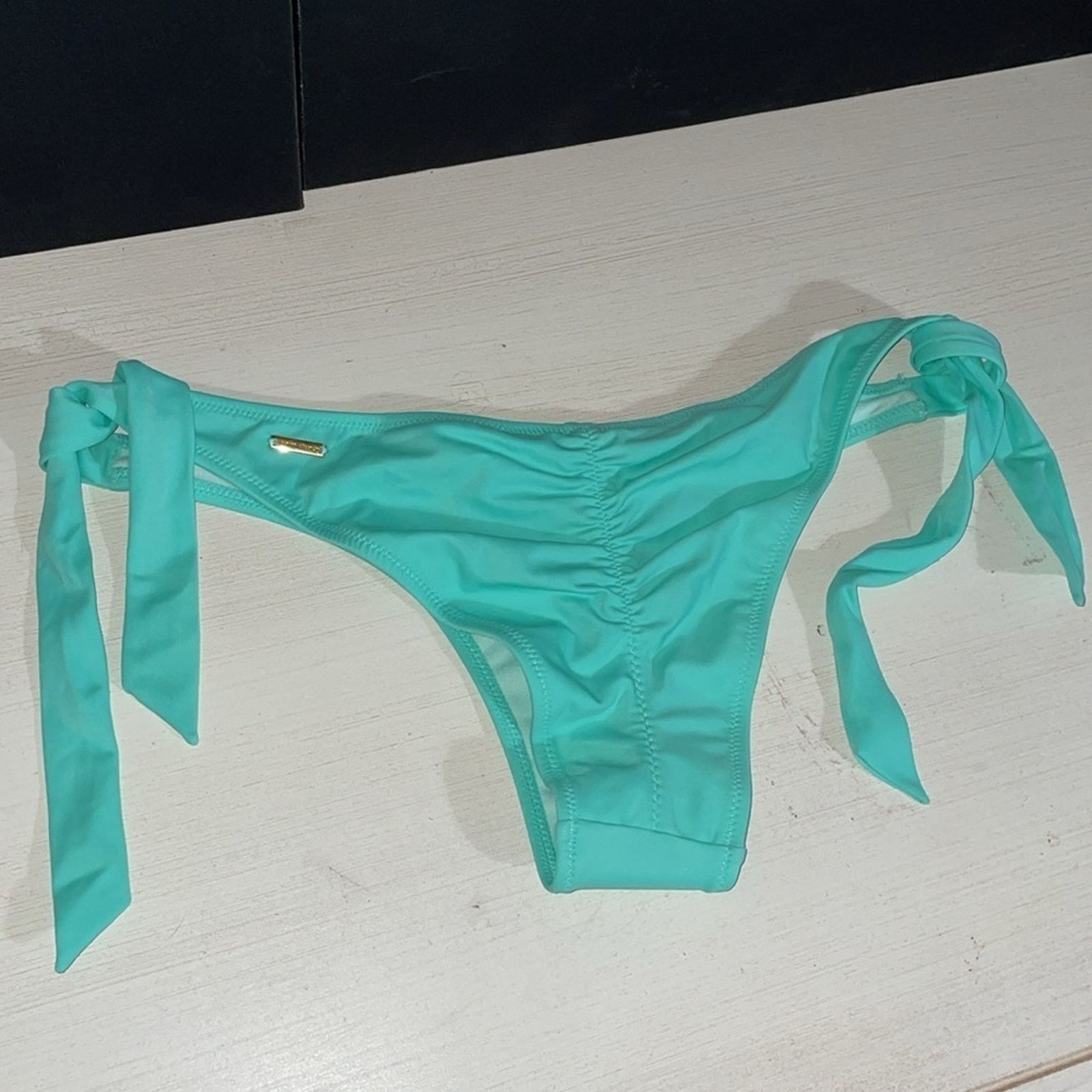 Victoria's Secret Victoria’s Secret Bikini bottom side tie itsy/la culotte de Size ONE SIZE - 3 Thumbnail