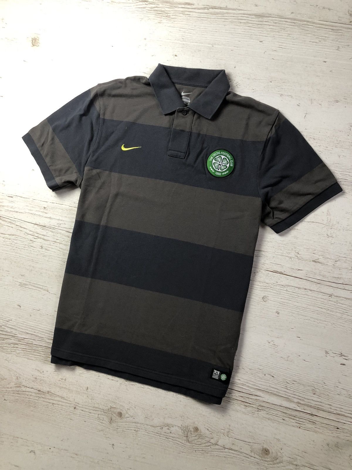 Nike Polo Nike Celtic vintage Size US XL / EU 56 / 4 - 2 Thumbnail