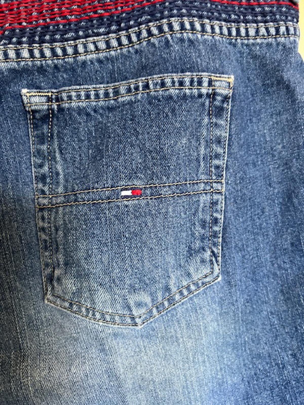 Tommy Hilfiger Tommy Hilfiger Vintage Embroidered High Waist Denim Jeans Size US 30 / EU 46 - 3 Thumbnail
