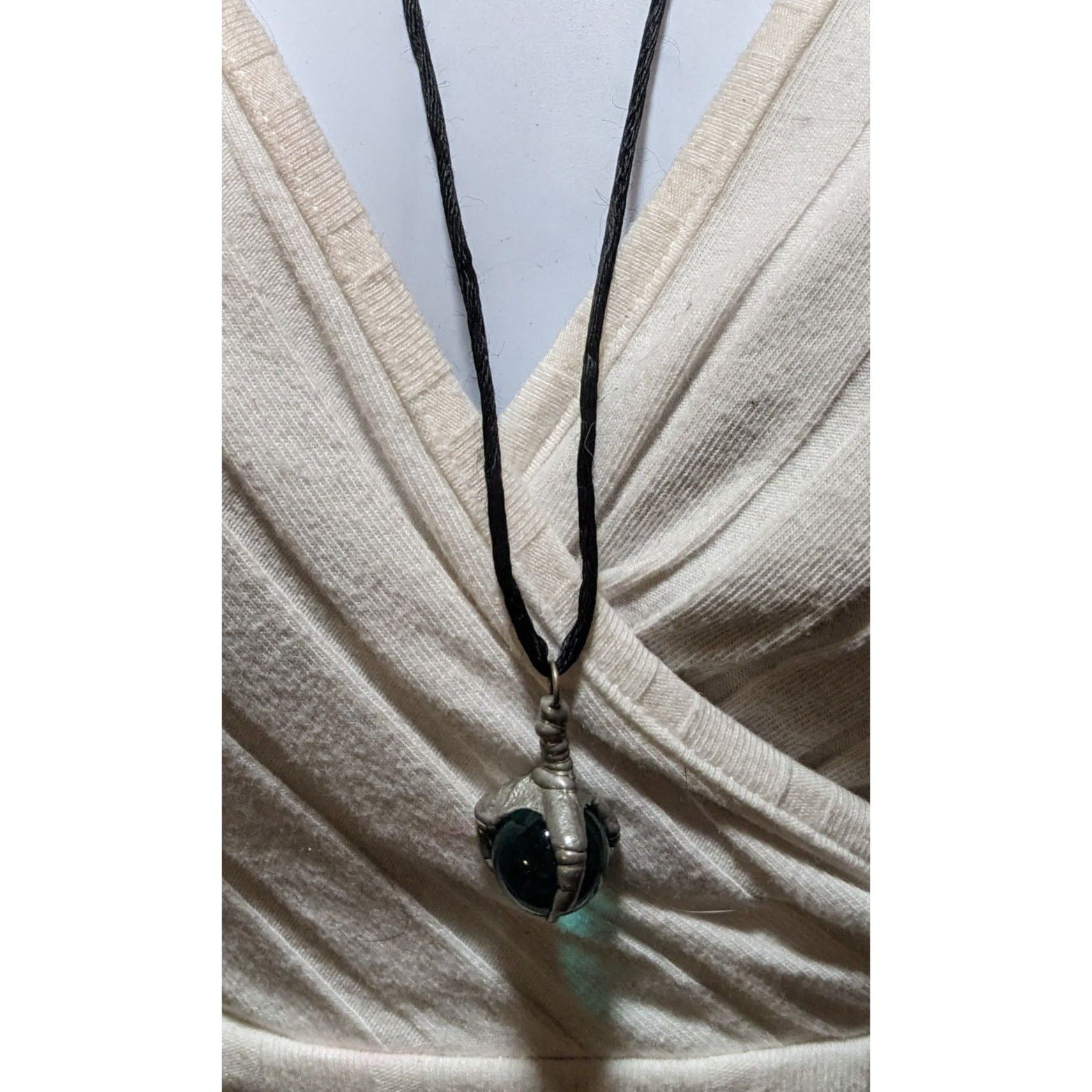 Other Vintage 90s Dragon Claw Pendant Necklace Size ONE SIZE - 3 Thumbnail