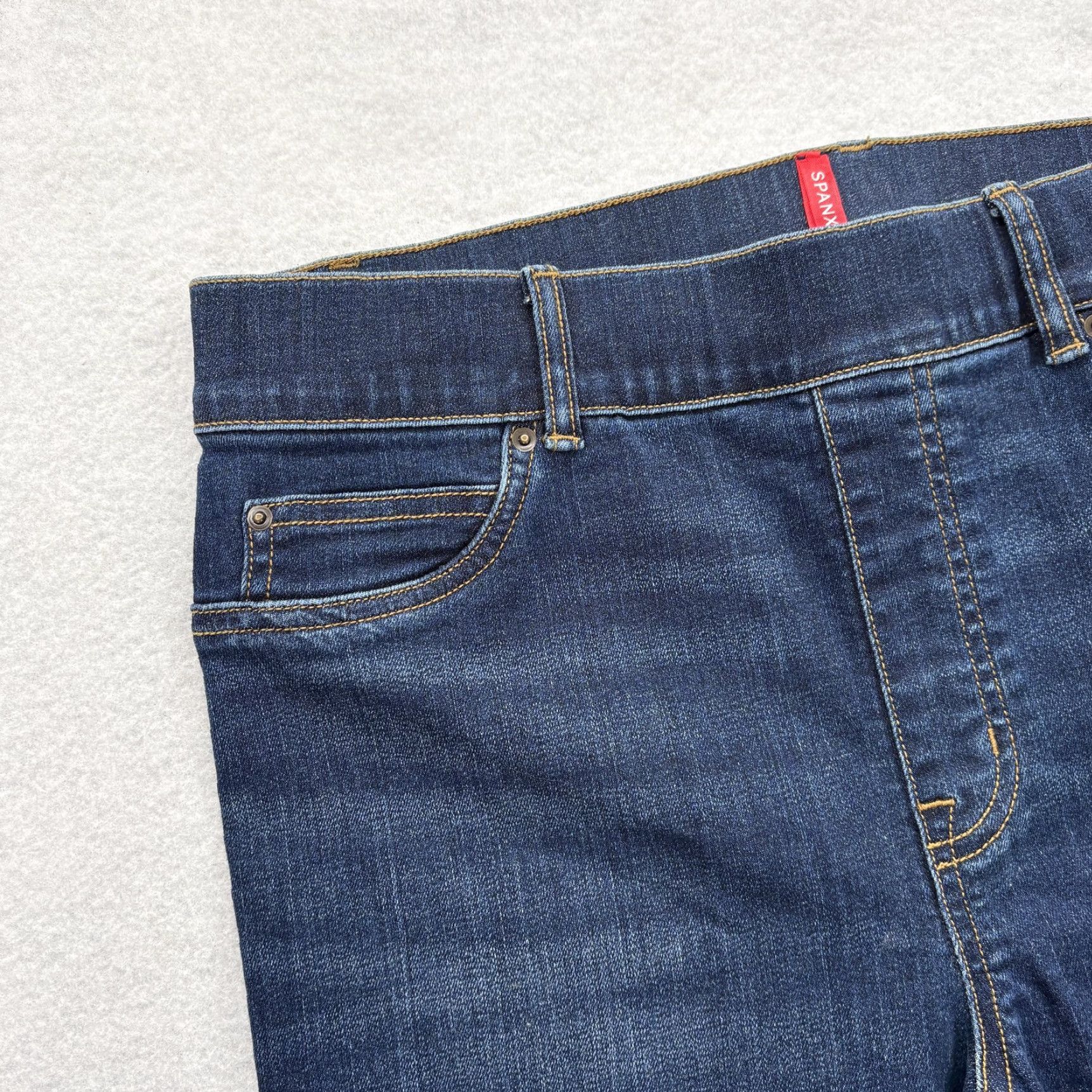 Spanx Spanx Jeans Womens Large Blue Flared Pull On Stretch Denim Shaping Mid Rise Jeans Womens Large Blue Flared Pull On Stretch Denim Shaping Mid Rise Size 36" / US 14 / IT 50 - 3 Thumbnail
