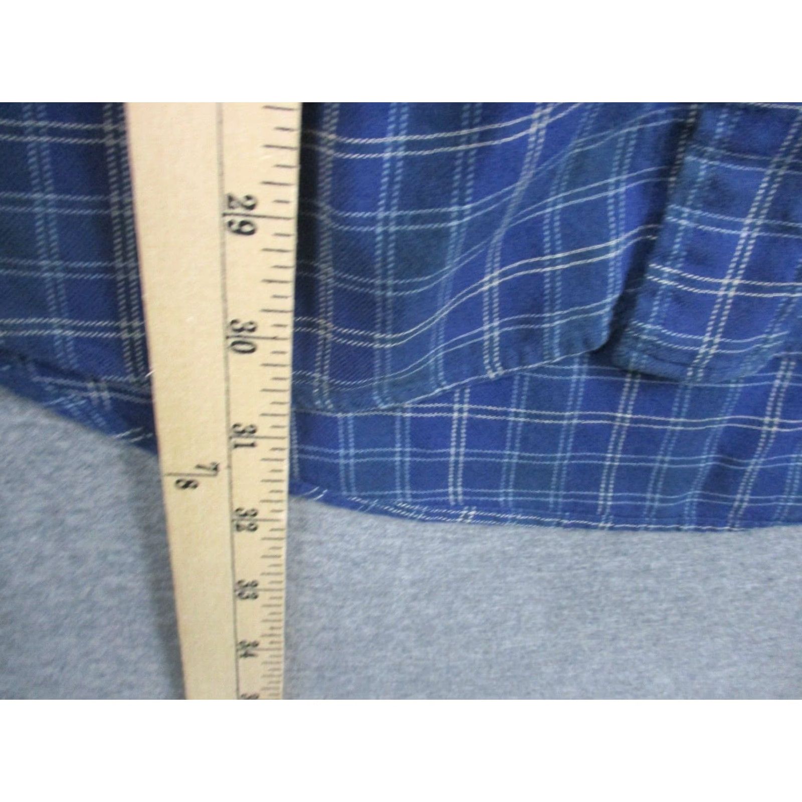 Brooks Brothers VINTAGE Brooks Brothers Wool Blend Shirt Large Blue Plaid Made in Hong Kong Shirt Mens L Blue Plaid Classic Preppy Button-Up Size US L / EU 52-54 / 3 - 6 Thumbnail