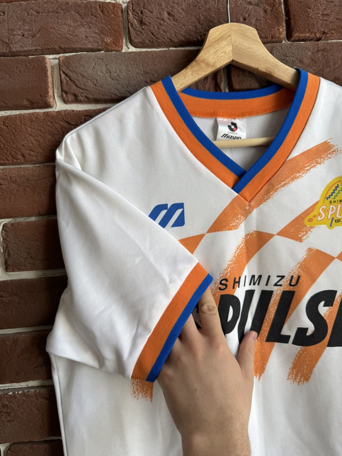 Mizuno Shimizu S Pulse 1993 Japan League Jersey Training Mizuno 90s Size US L / EU 52-54 / 3 - 7 Thumbnail