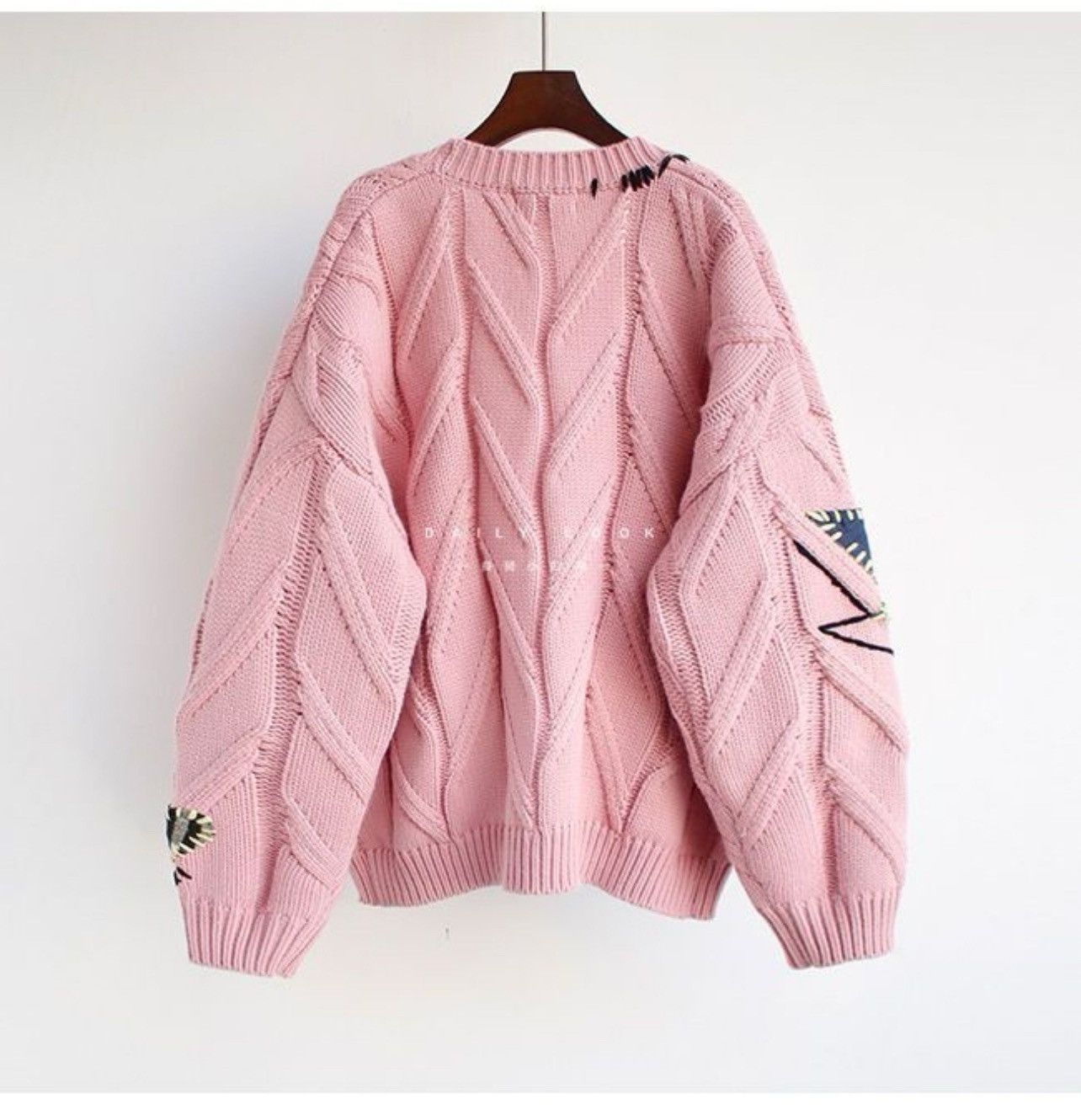 Japanese Brand New Pocket Embroidery Fashion Knit Cardigans Size M / US 6-8 / IT 42-44 - 2 Thumbnail