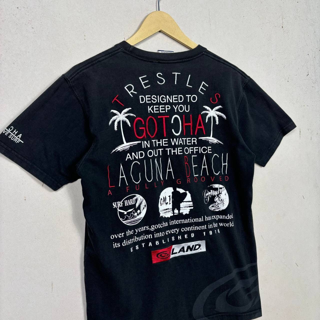 Gotcha Vintage 90s Gotcha Laguna Beach Surf T-Shirt Black Size US M / EU 48-50 / 2 - 3 Thumbnail
