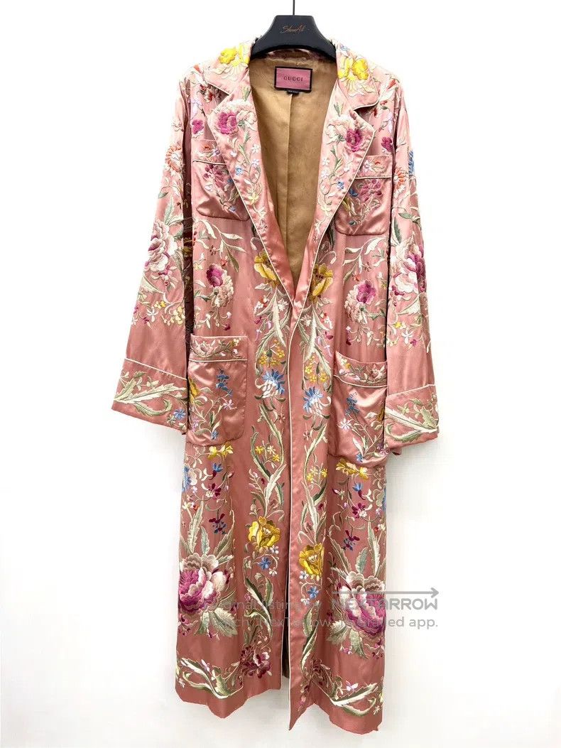 Gucci Gucci Floral embroidered mulberry silk nightgown coat Size M / US 6-8 / IT 42-44 - 3 Thumbnail