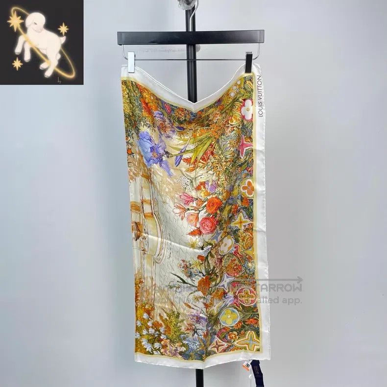 Louis Vuitton Louis Vuitton Mediterranean-scented silk square scarf Size ONE SIZE - 7 Thumbnail