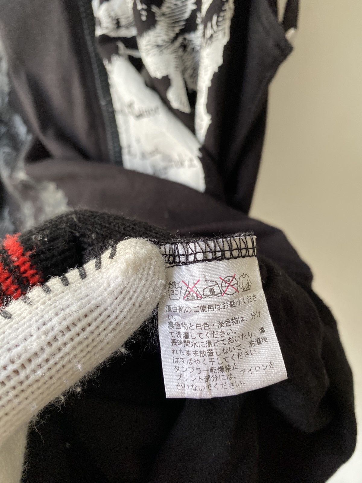 If Six Was Nine Putumayo Japan Gothic CyberPunk Design Sleeveless Hoodie Size US S / EU 44-46 / 1 - 11 Thumbnail