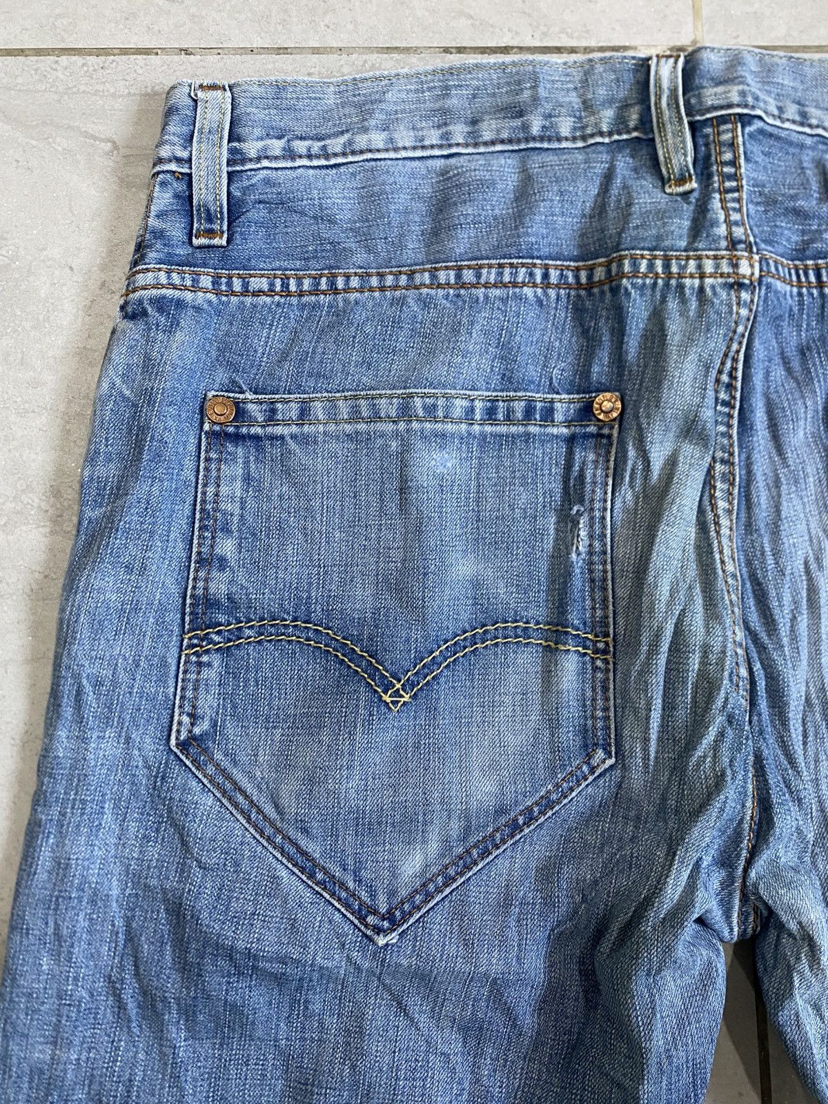 Levi's LEVIS 504 Size US 35 - 14 Thumbnail