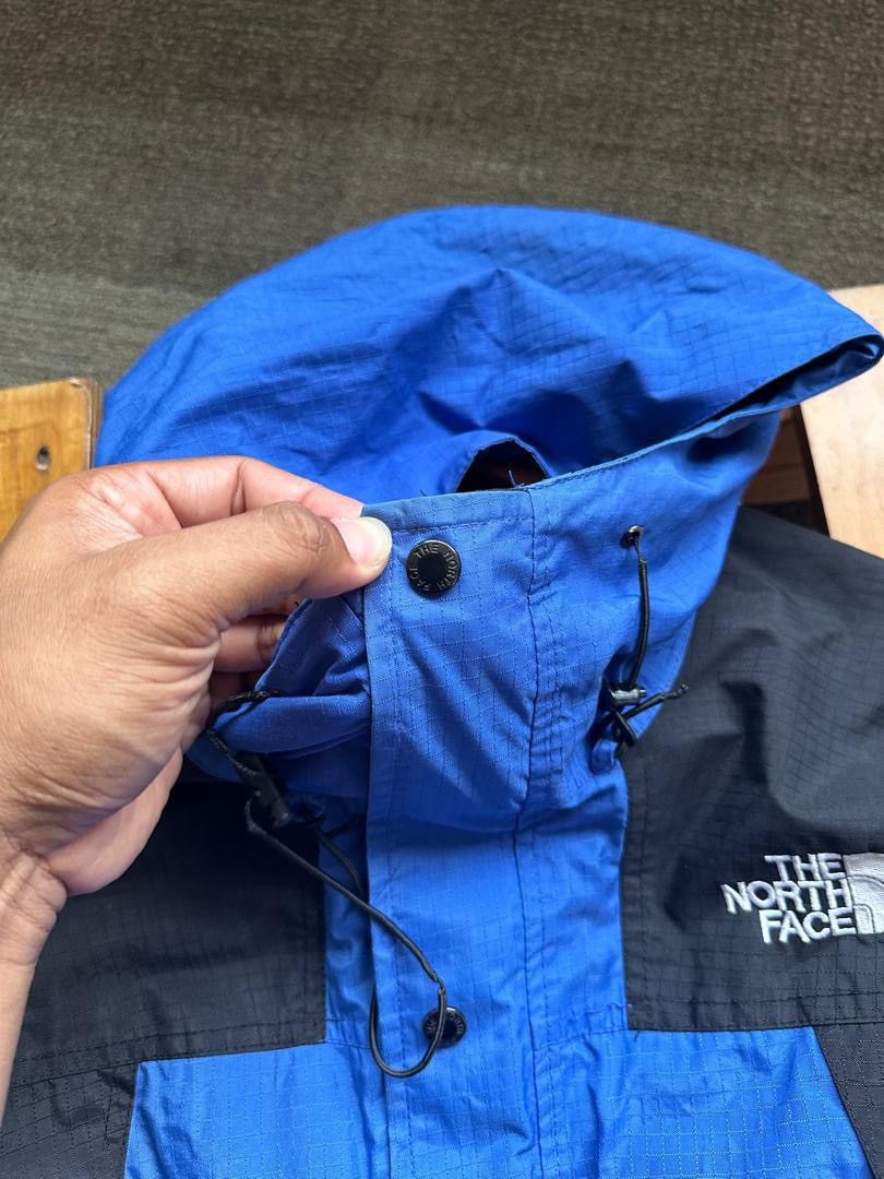 The North Face × Vintage THE NORTH FACE SUMMIT SERIES GORETEX JACKET Size US M / EU 48-50 / 2 - 8 Thumbnail