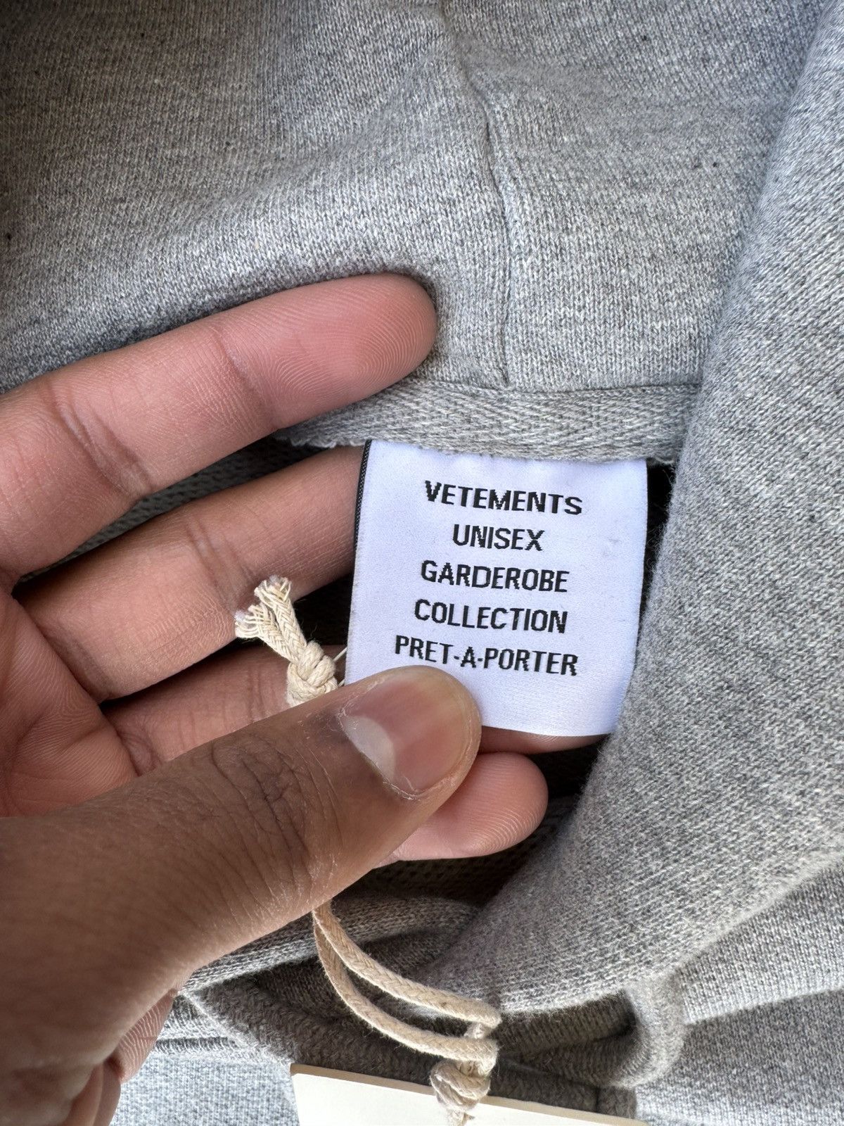 Vetements Vetements Run Tape Hoodie Size US M / EU 48-50 / 2 - 3 Thumbnail