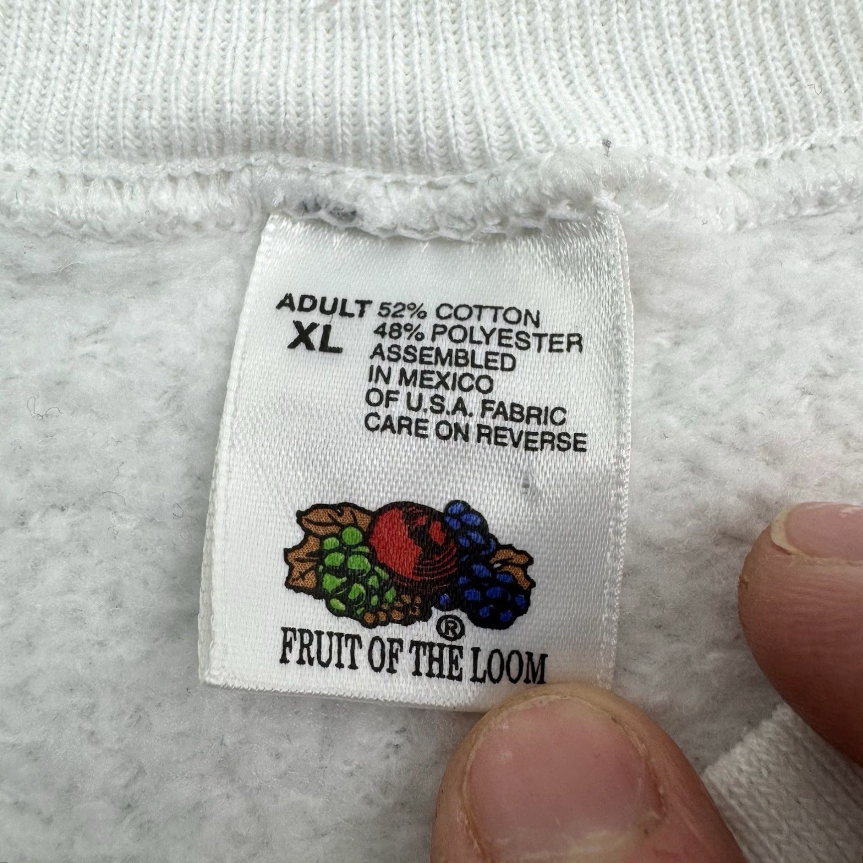 Fruit Of The Loom VINTAGE Aaron Tippin Sweatshirt Mens XL White Pullover Music 90s Concert Band Shirt Hoodie? Size US XL / EU 56 / 4 - 4 Thumbnail