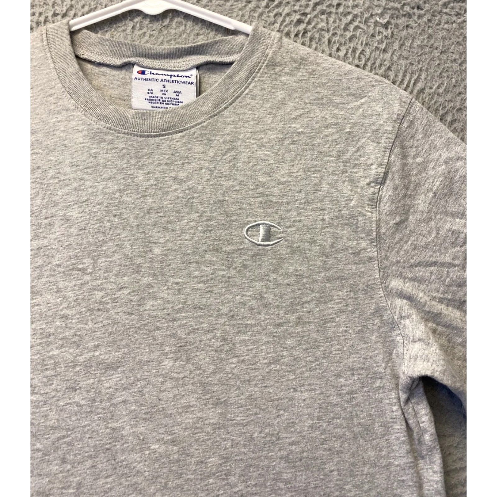 Champion Champion T Shirt S Gray Embroidered Logo Tee Short Sleeve Crew Neck Mens /98-40 Size US S / EU 44-46 / 1 - 2 Thumbnail