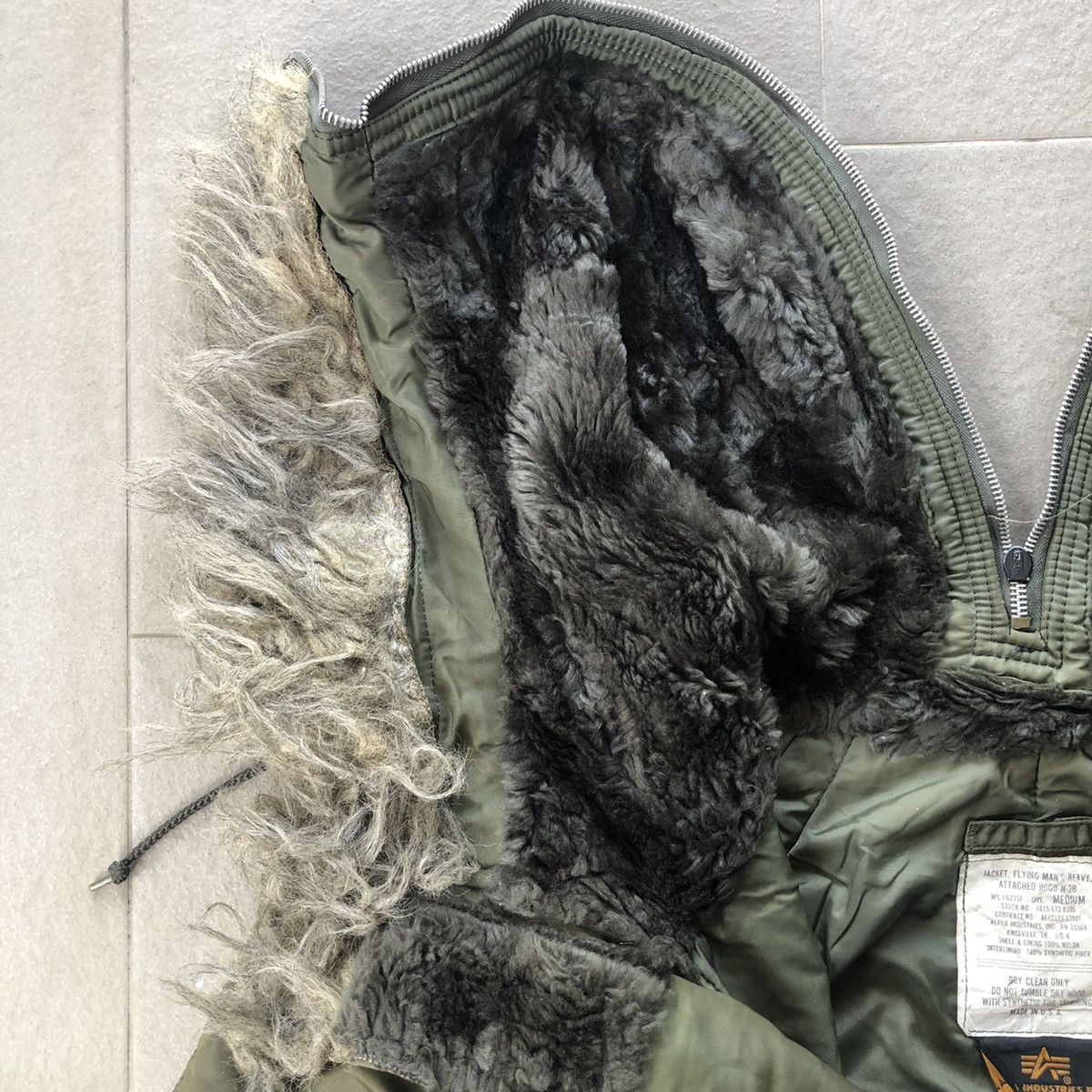 Alpha Industries Alpha industrie with faux fur hood N-2B Size US M / EU 48-50 / 2 - 10 Thumbnail