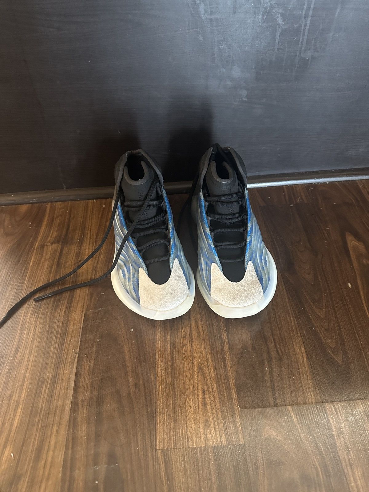 Kanye West × Yeezy Adidas Yeezy QNTM basketball sneaker frozen blue Size US 9.5 / EU 42-43 - 2 Thumbnail