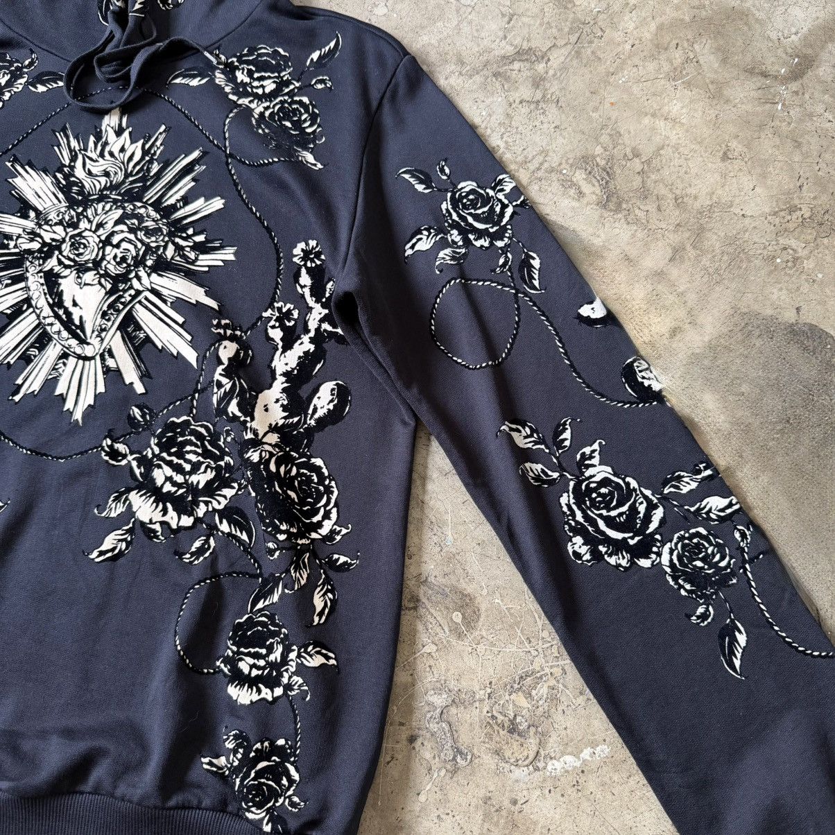 Dolce & Gabbana Dolce & Gabbana - 2015 Flower Distinct Hoodie Size US M / EU 48-50 / 2 - 6 Thumbnail