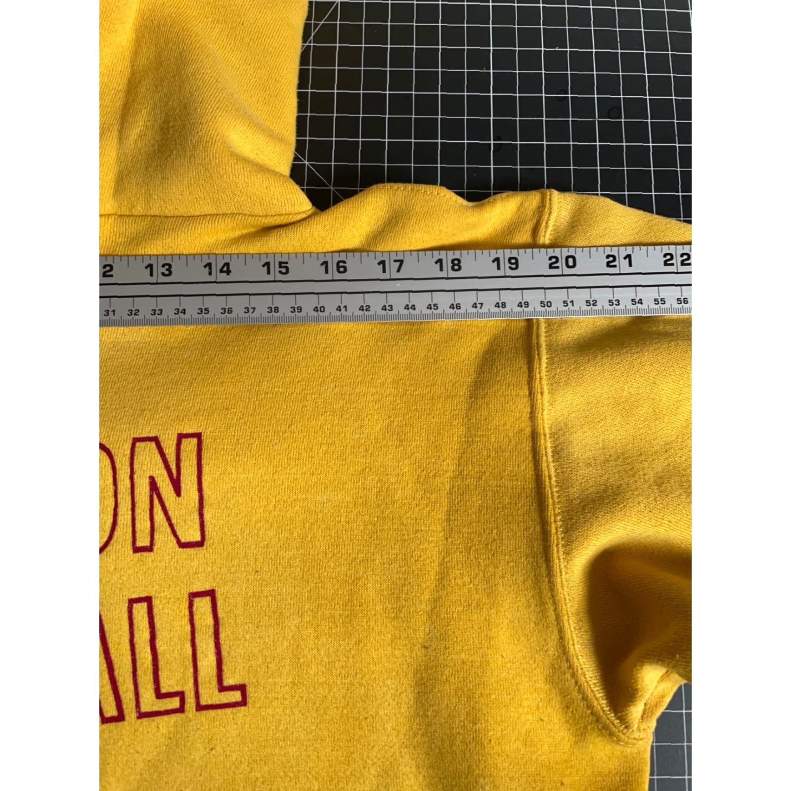 Russell Athletic VINTAGE Russell Athletic Hoodie Men Medium Yellow 70s Davison Softball Graphic Print City Retro Sports Michigan Gold Tag Limited Size US M / EU 48-50 / 2 - 7 Thumbnail