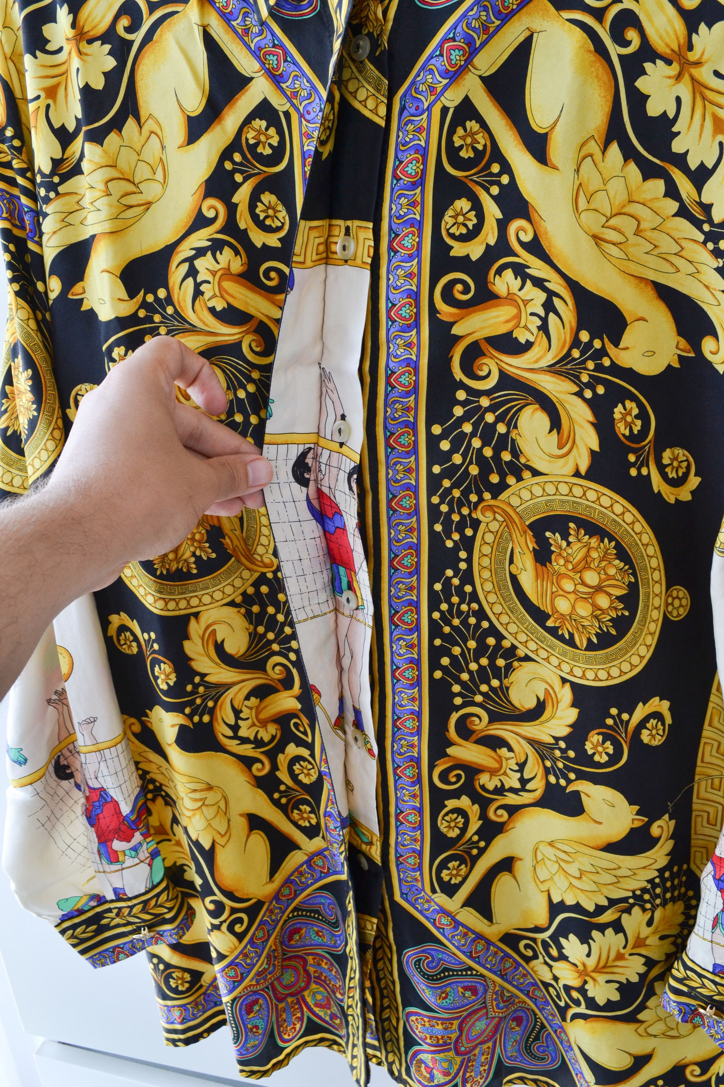 Versace VERSACE Shirt Silk Long Sleeve Baroque Printed Vintage Size US S / EU 44-46 / 1 - 4 Thumbnail