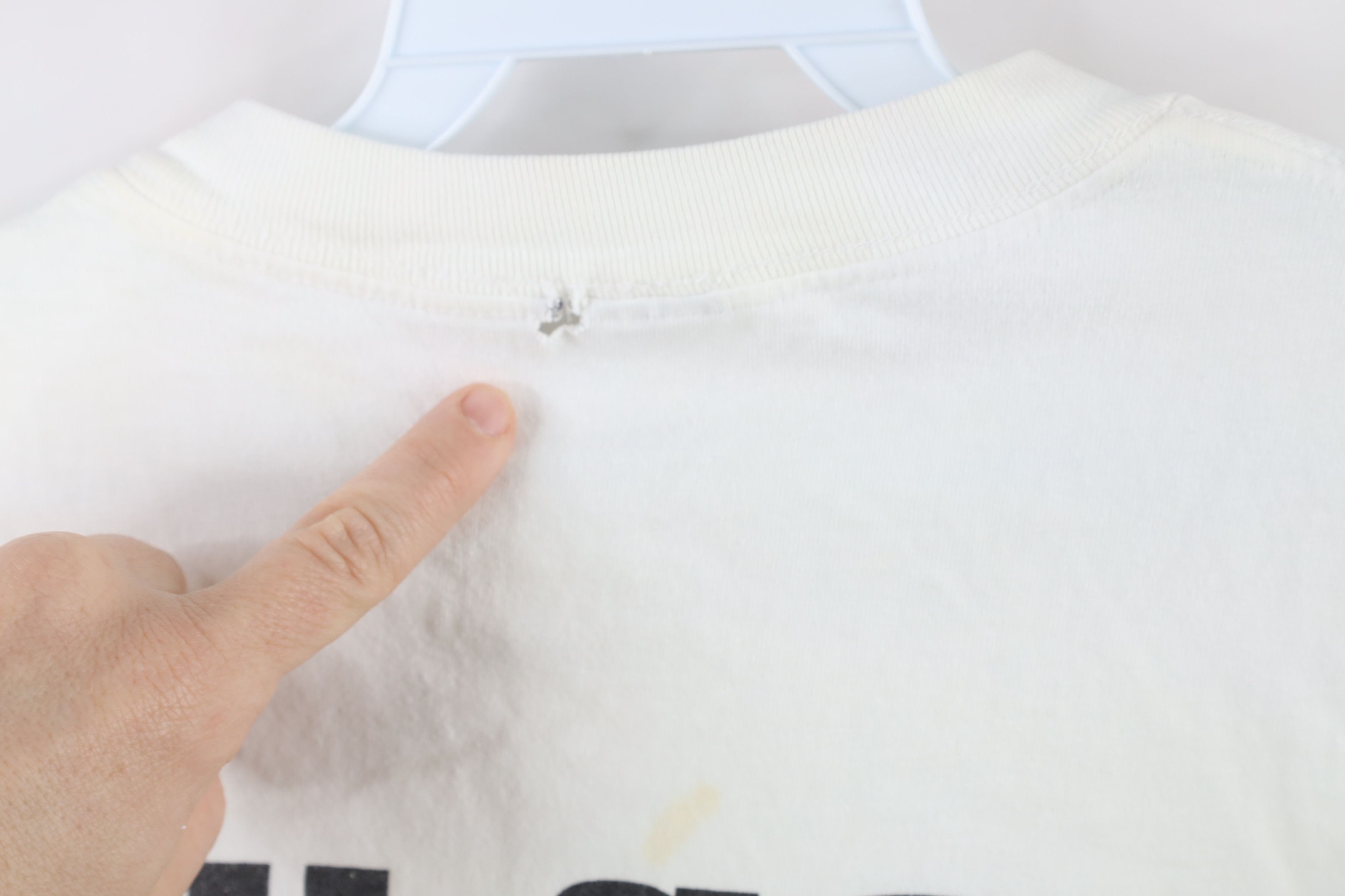 No Fear × Vintage Vintage 90s No Fear Spell Out Soccer T-Shirt White Cotton Size US M / EU 48-50 / 2 - 11 Thumbnail