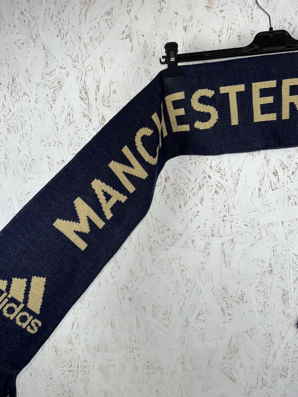 Other Adidas Manchester United 50 Year Anniversary Scarf CY5580 Size ONE SIZE - 6 Thumbnail