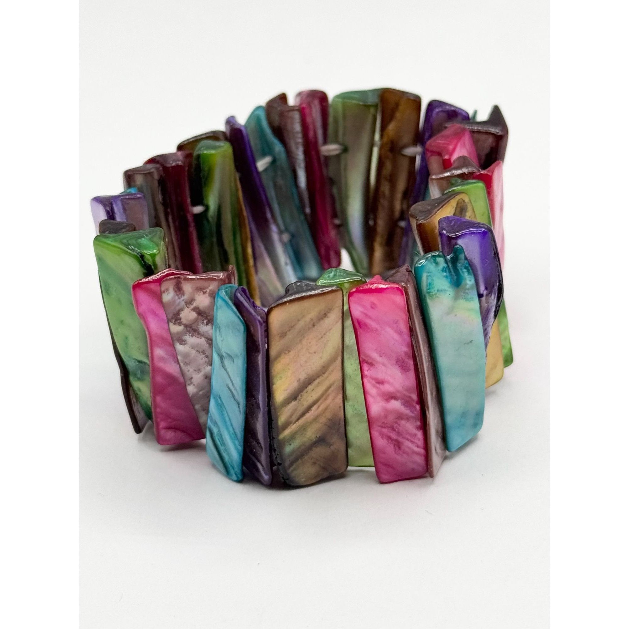 Vintage Vintage Shell mother of pearl stretch bracelet Size ONE SIZE - 1 Thumbnail